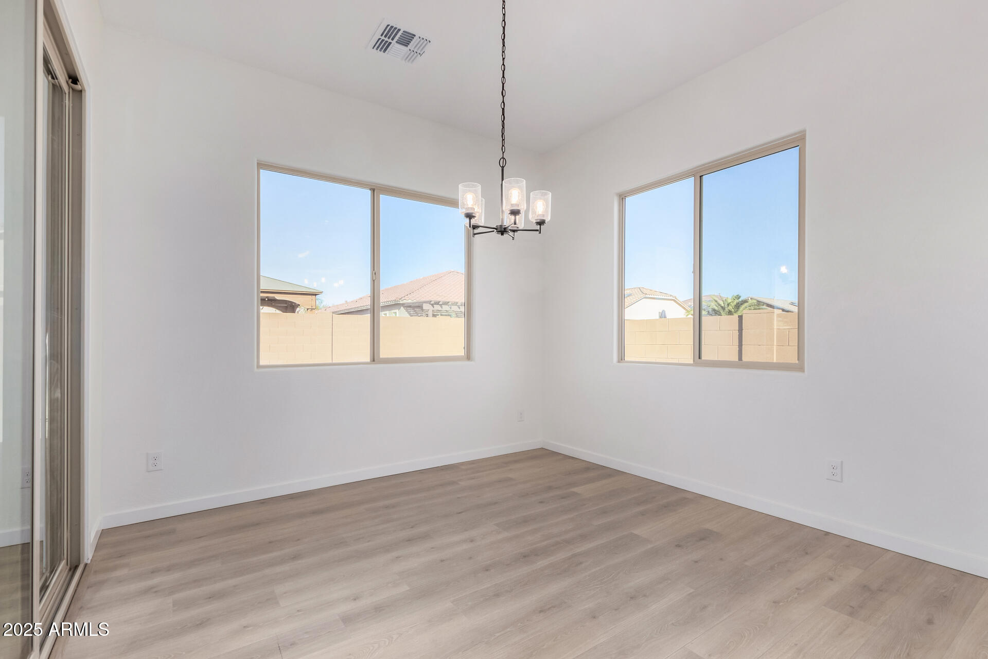 16412 W AVENIDA DEL SOL