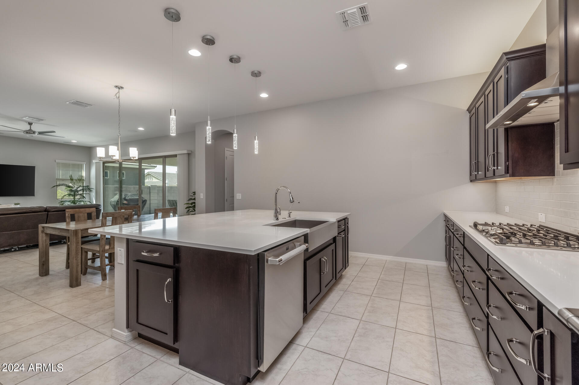 41324 W CENTENNIAL Drive