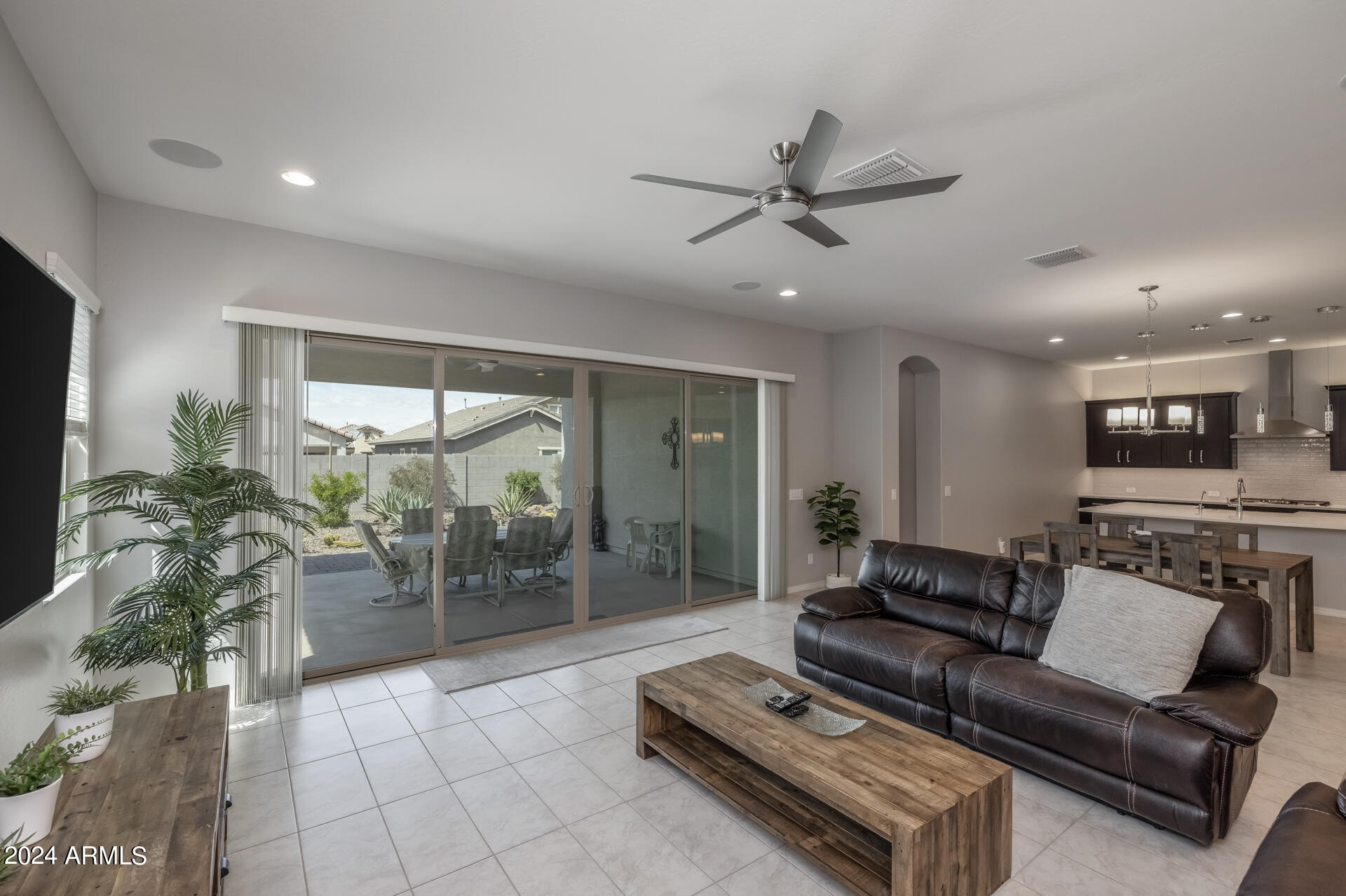 41324 W CENTENNIAL Drive