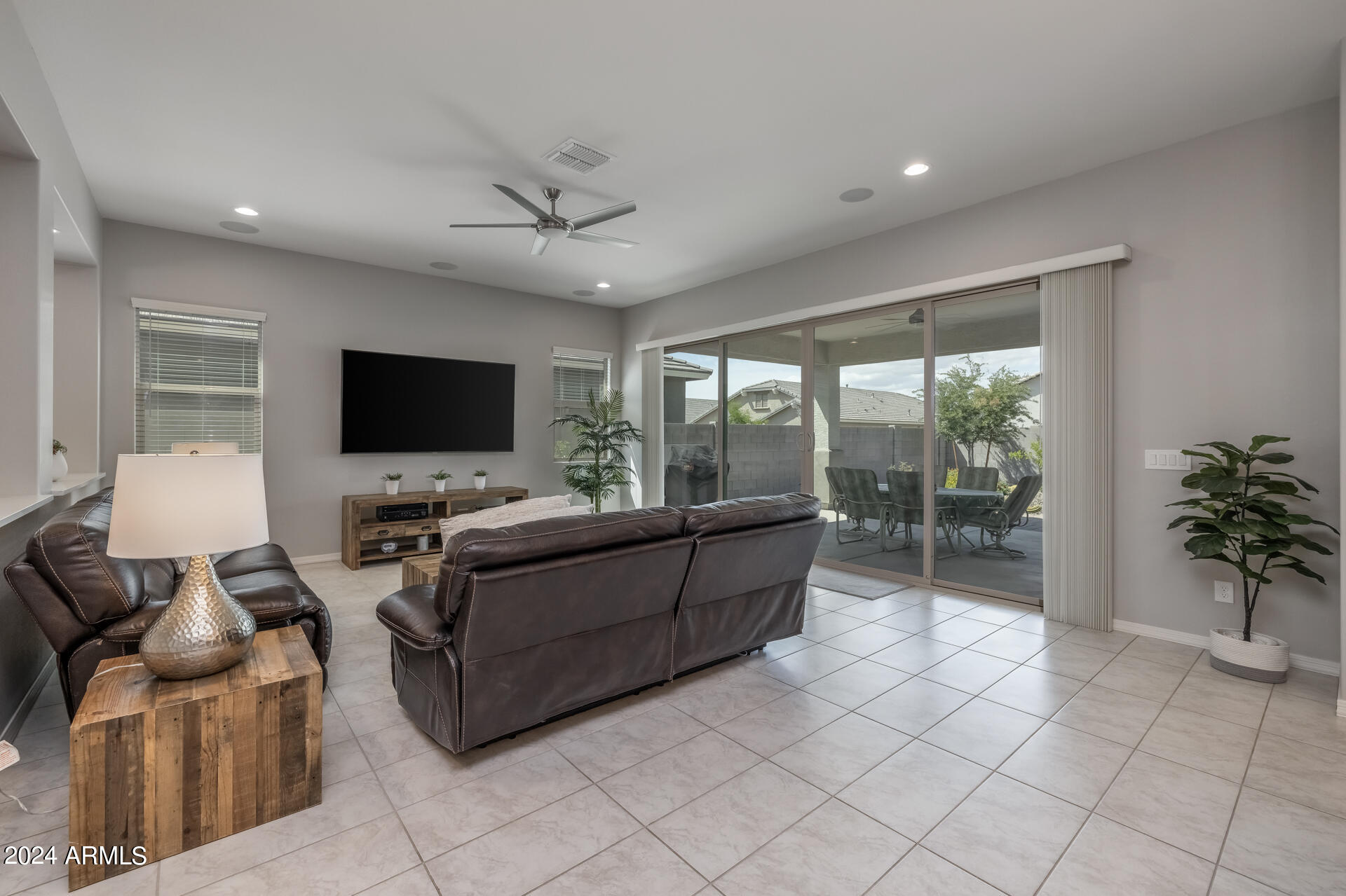 41324 W CENTENNIAL Drive