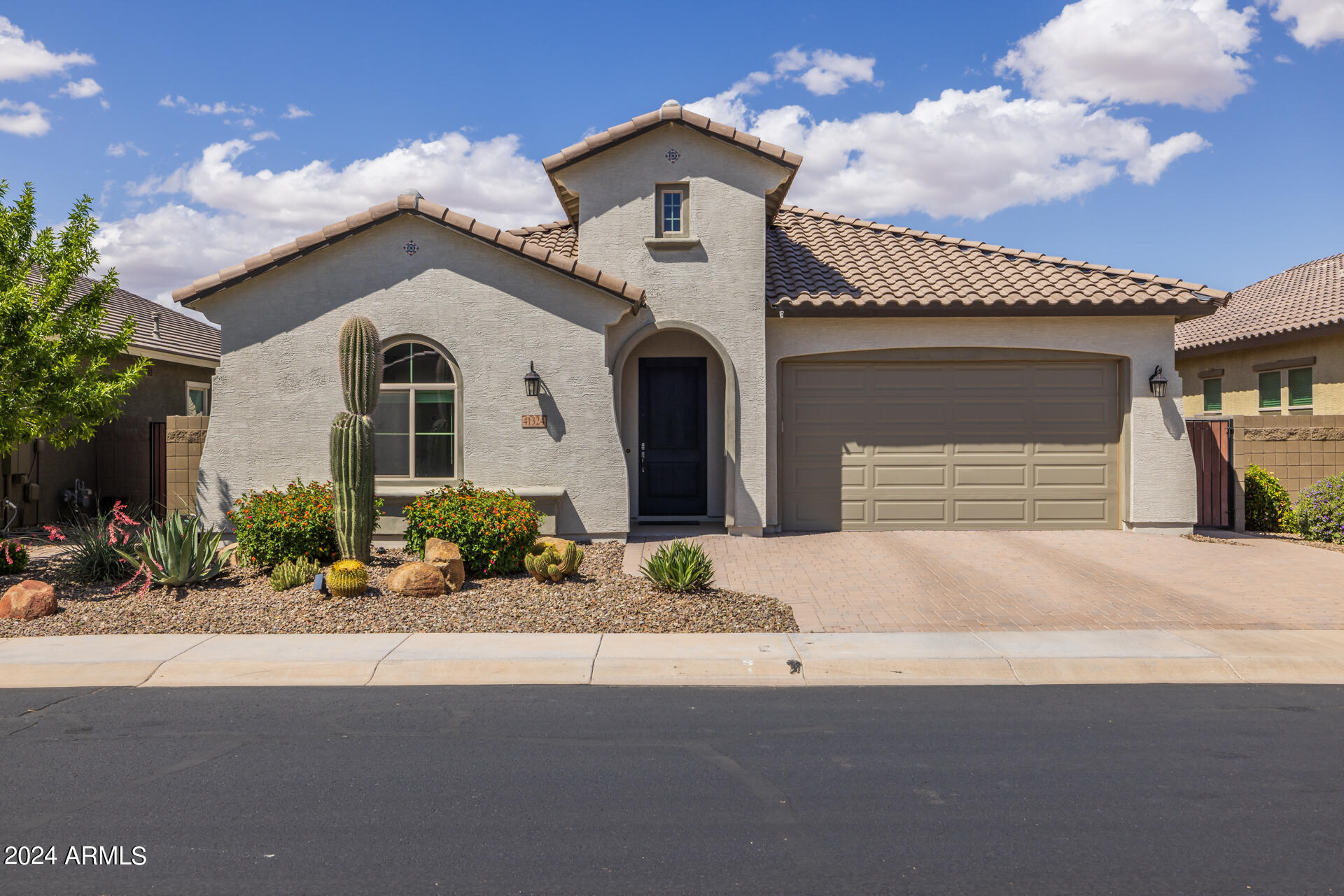 41324 W CENTENNIAL Drive