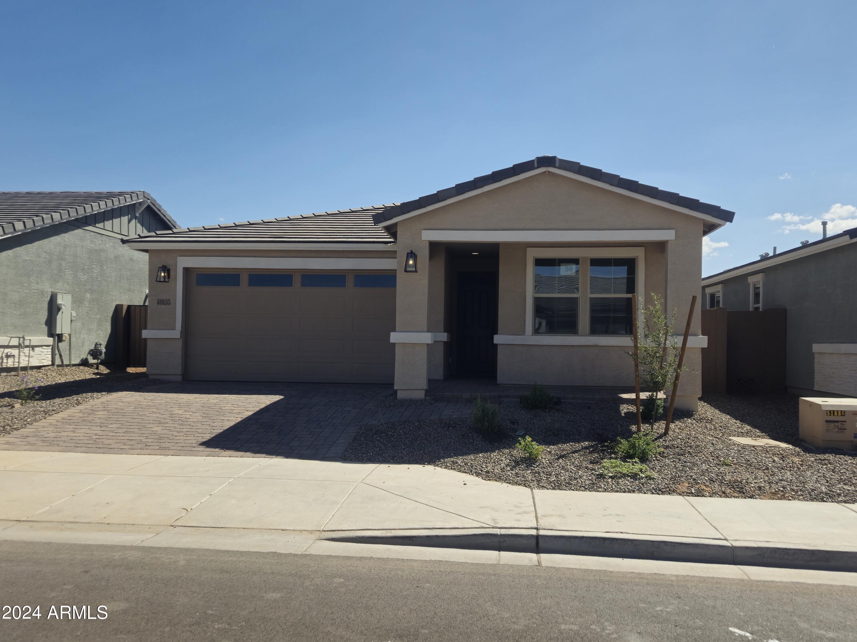 40135 W ELM Drive