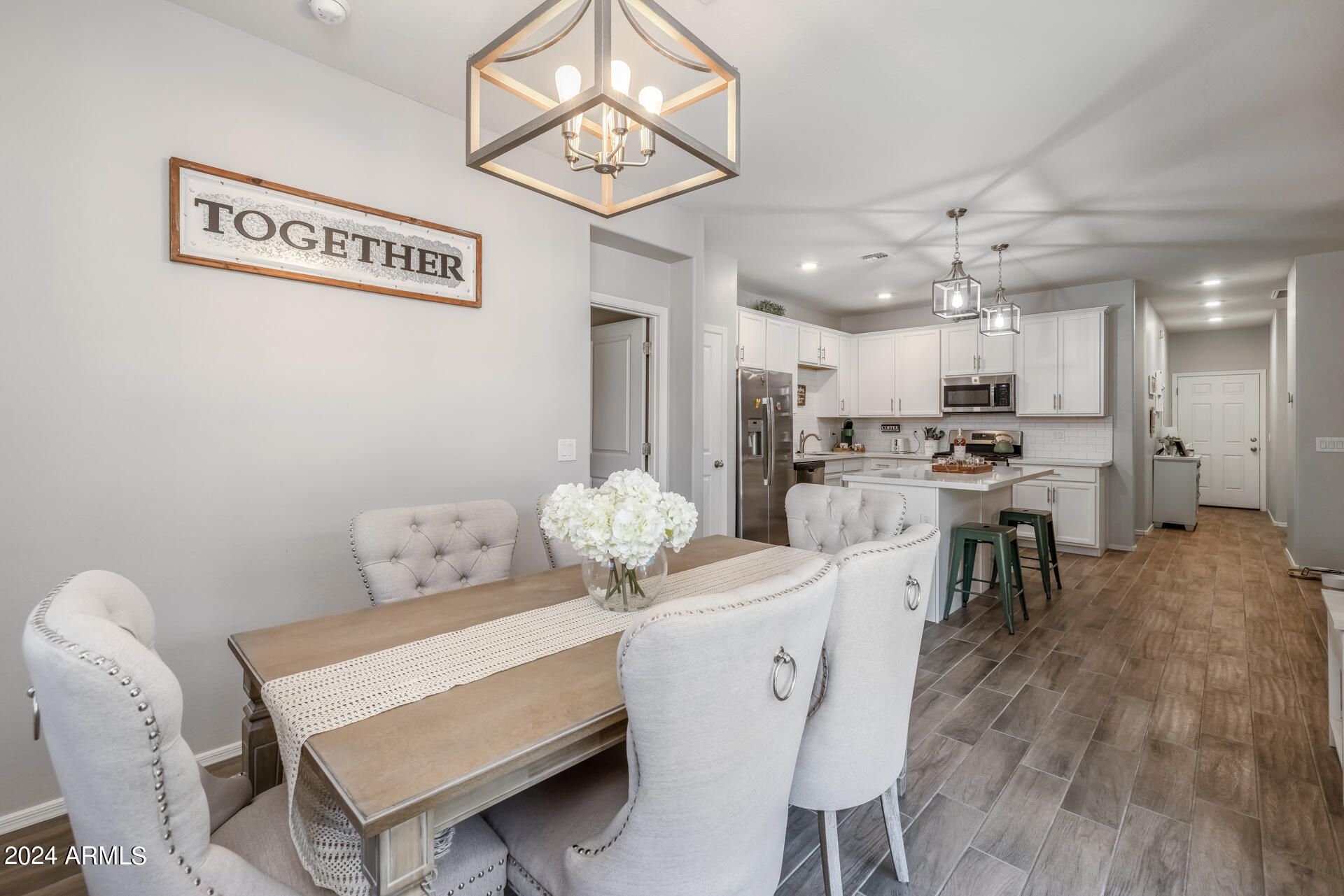119 W KONA Drive