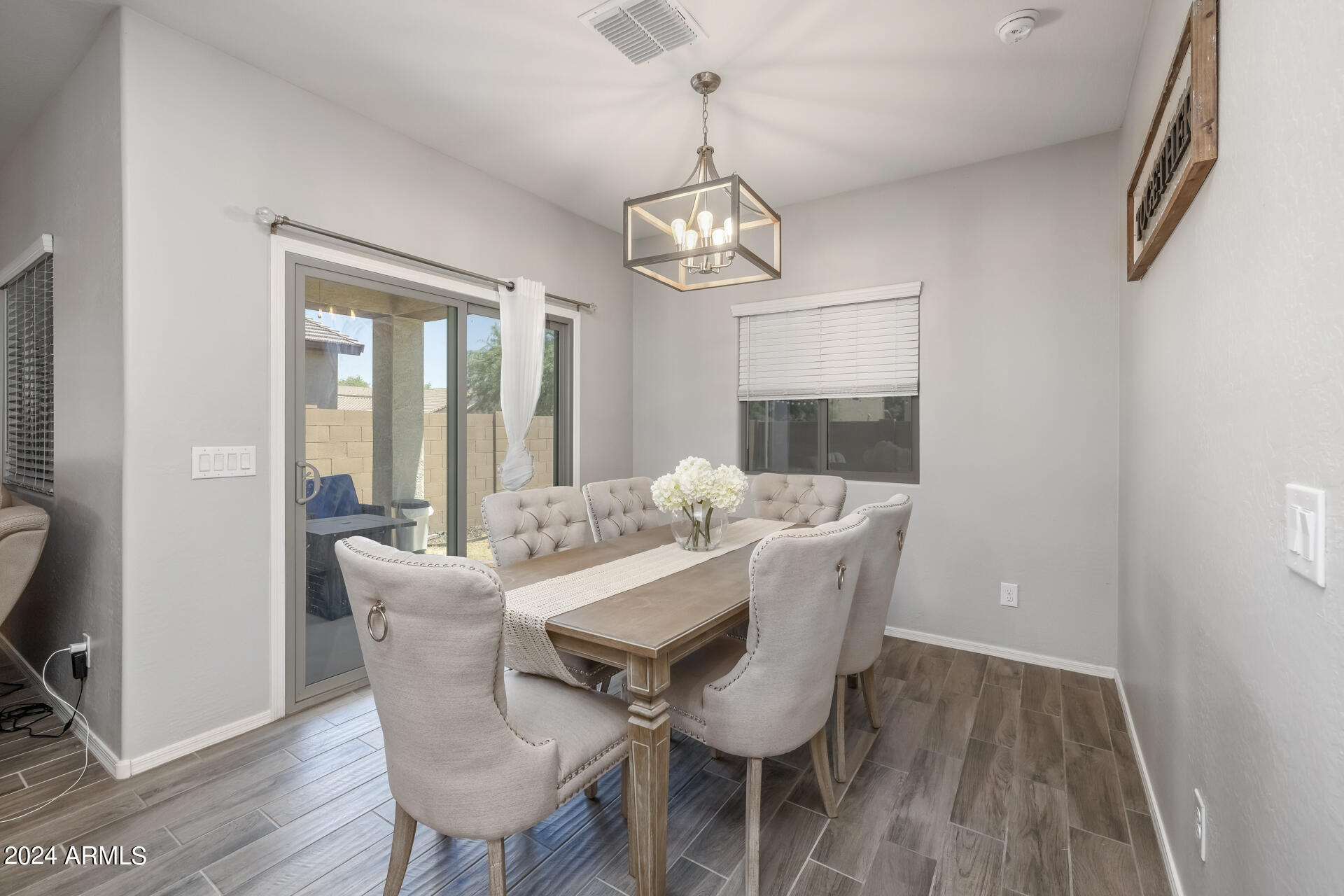 119 W KONA Drive