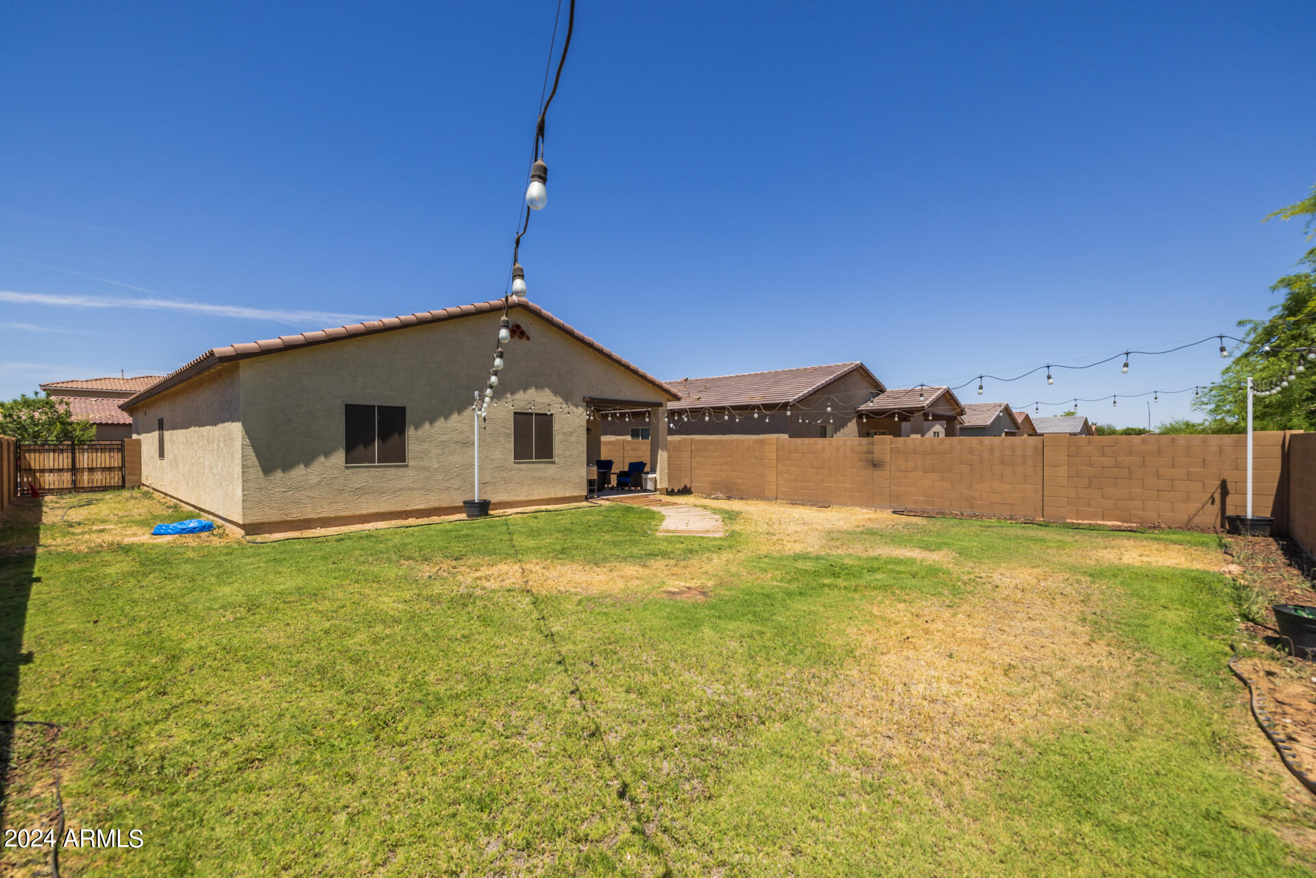 119 W KONA Drive
