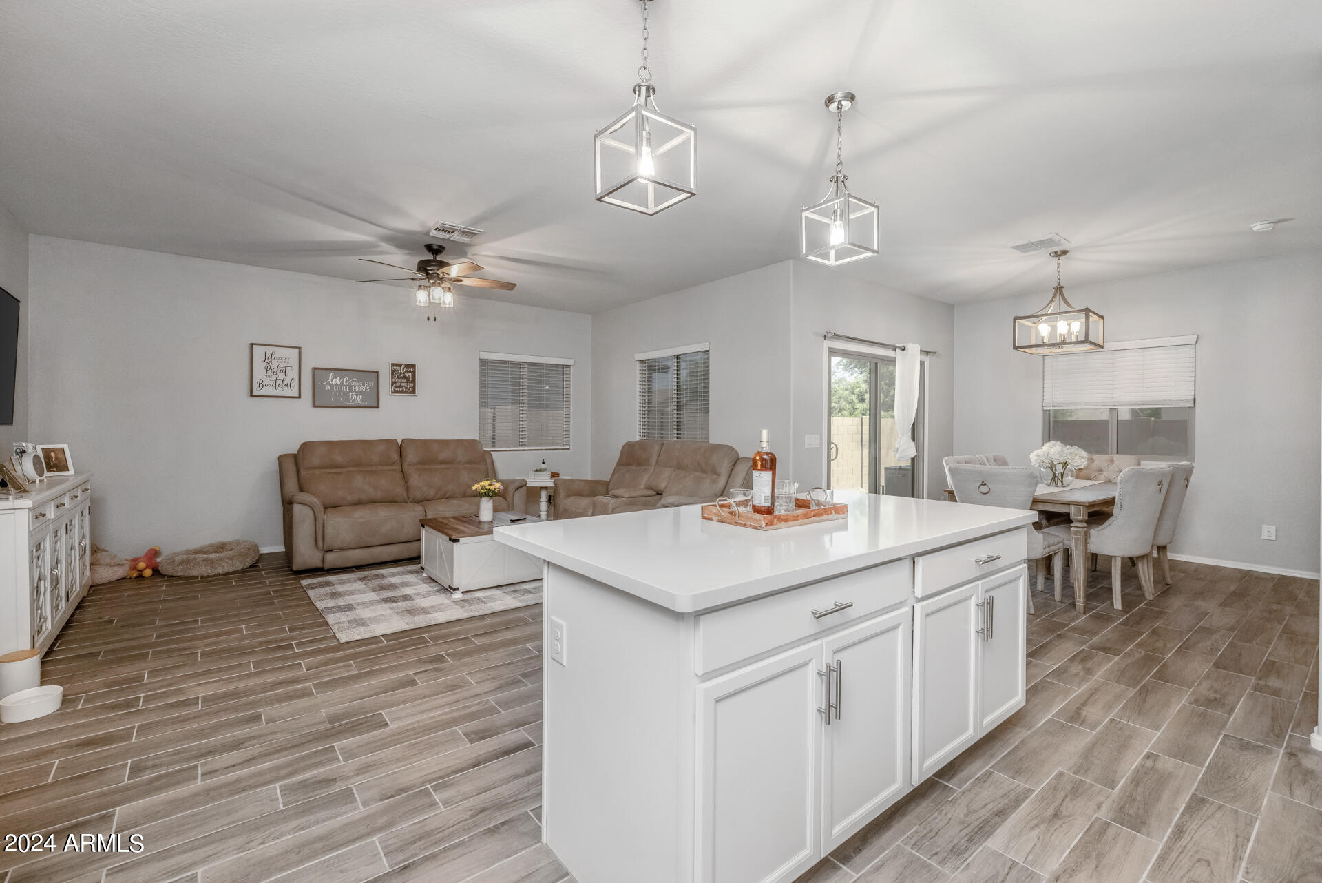119 W KONA Drive