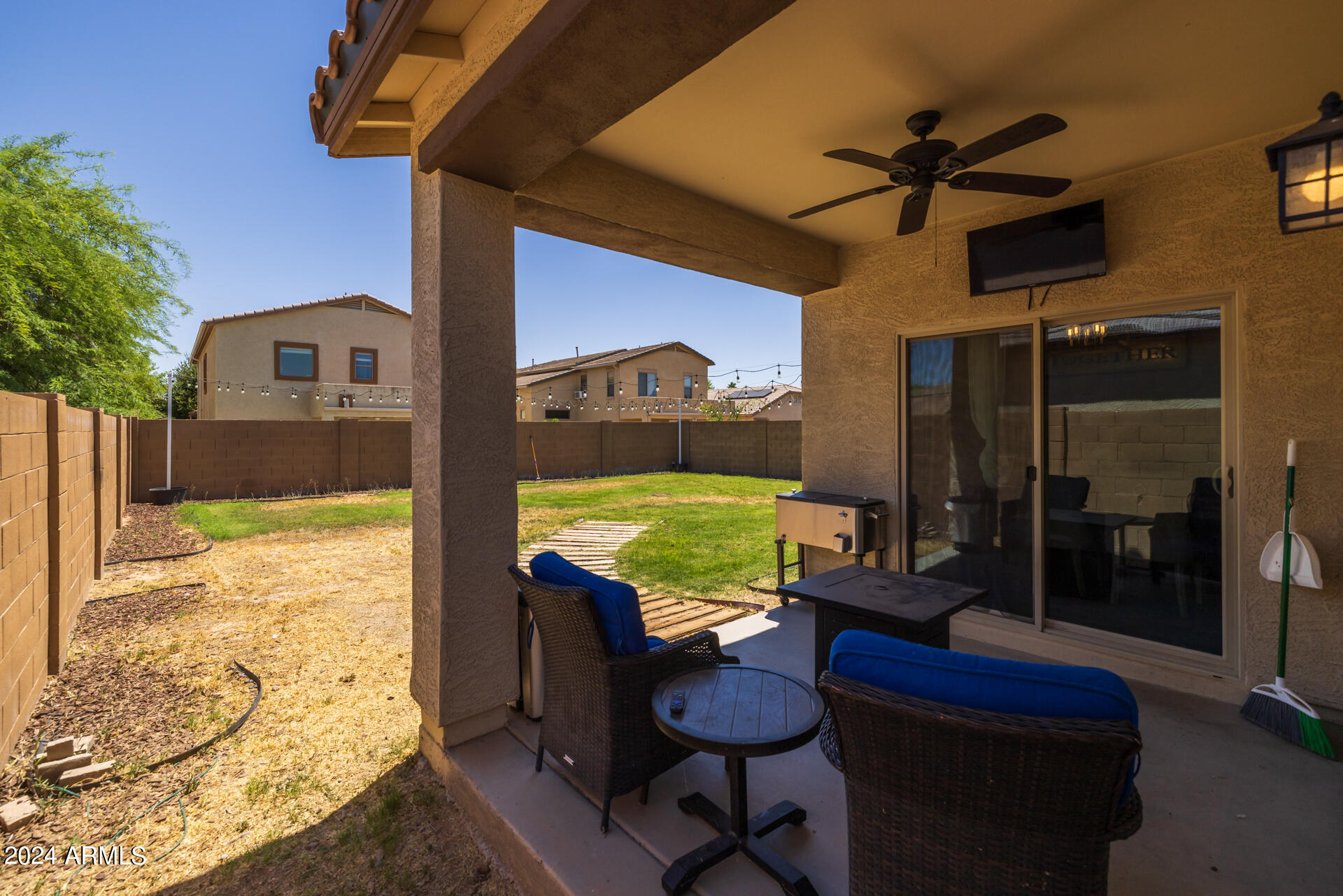 119 W KONA Drive