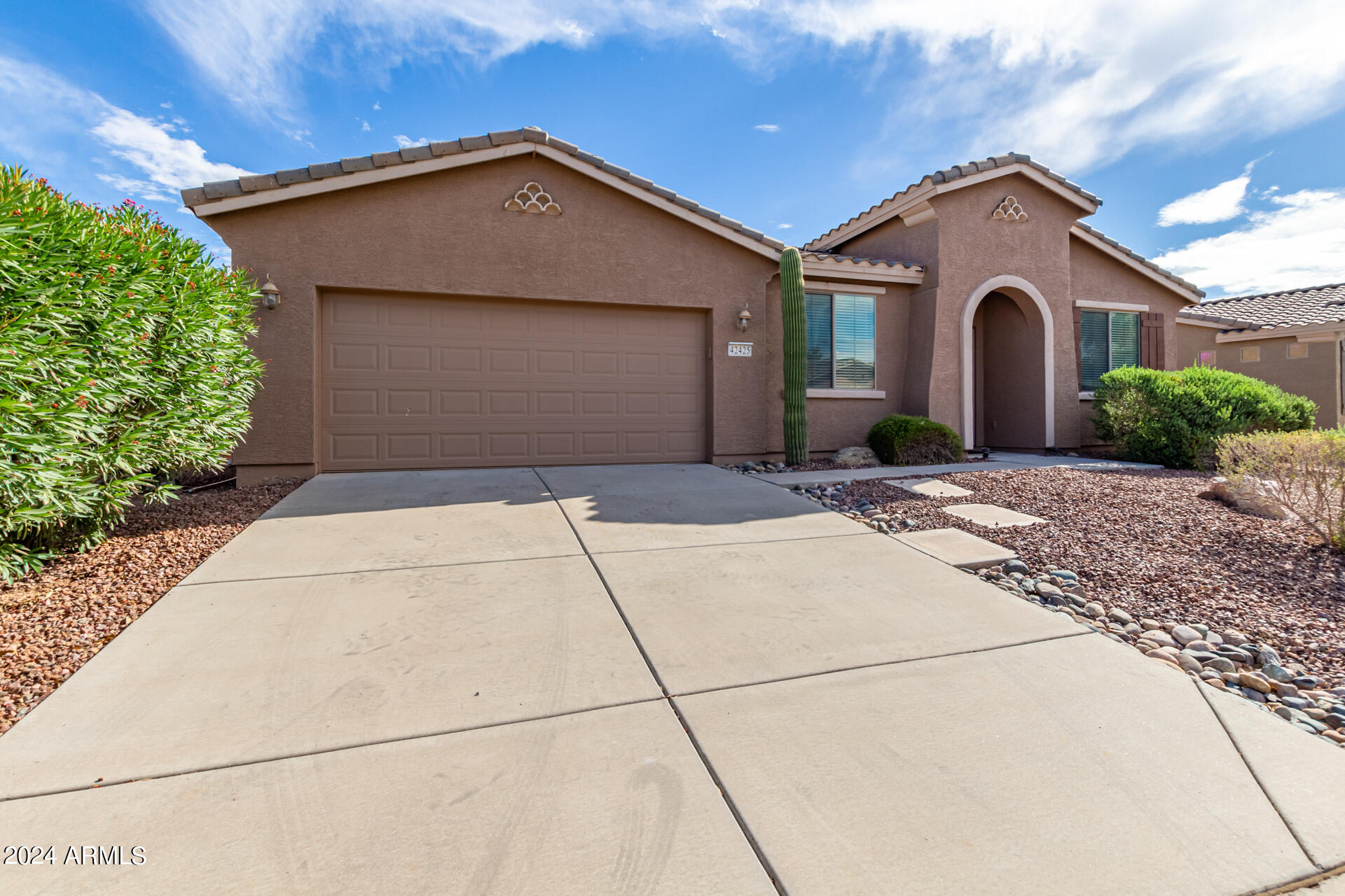 42425 W NORTH STAR Drive, Maricopa