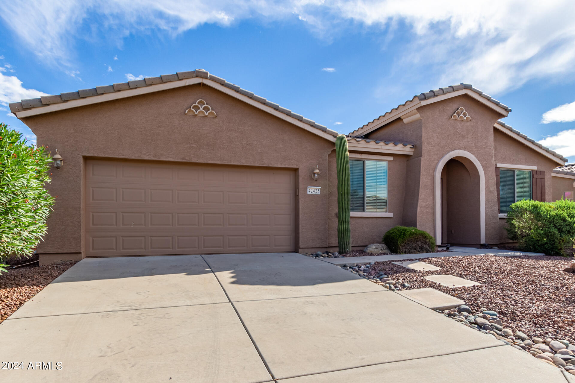 42425 W NORTH STAR Drive, Maricopa