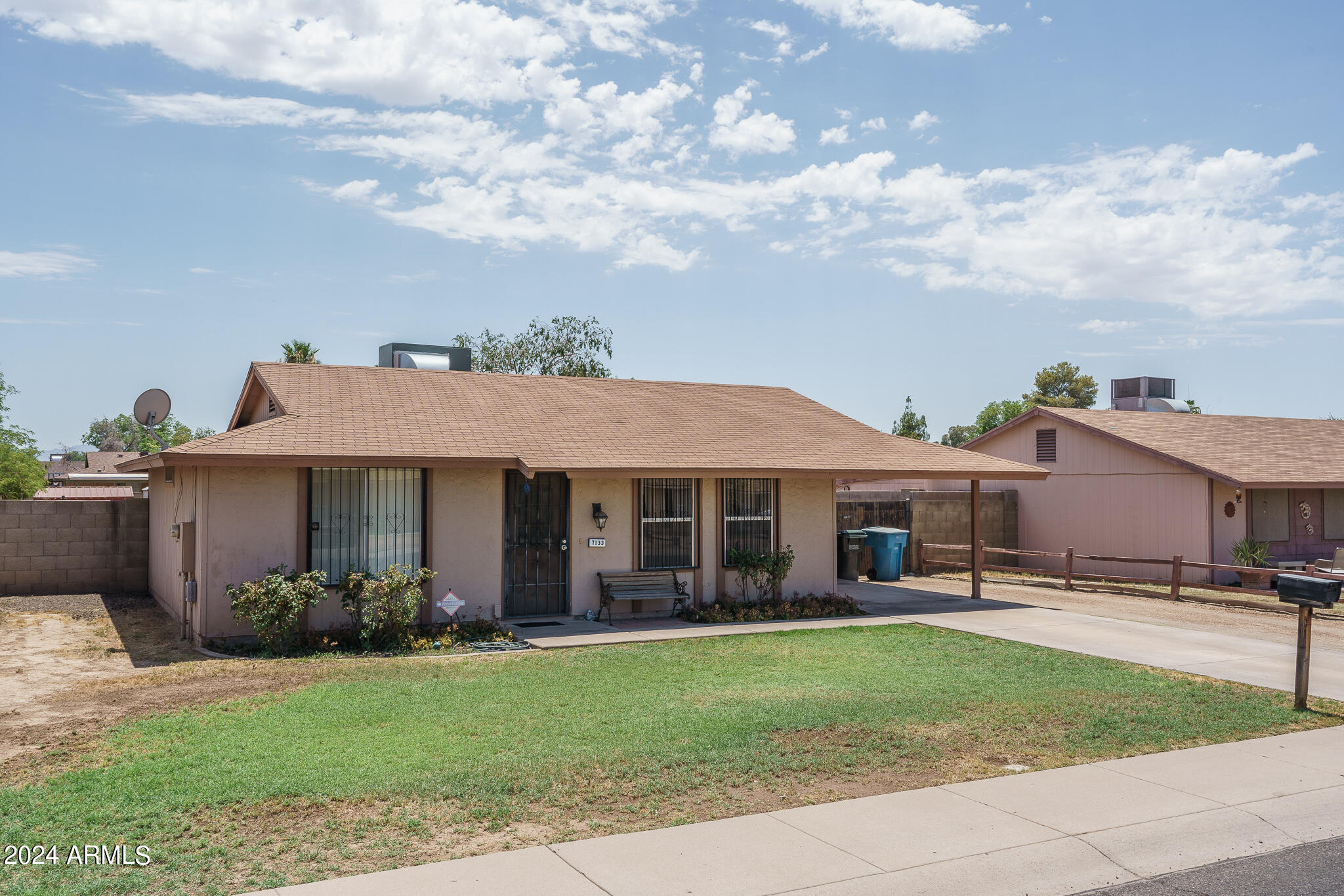 7133 W INDIANOLA Avenue