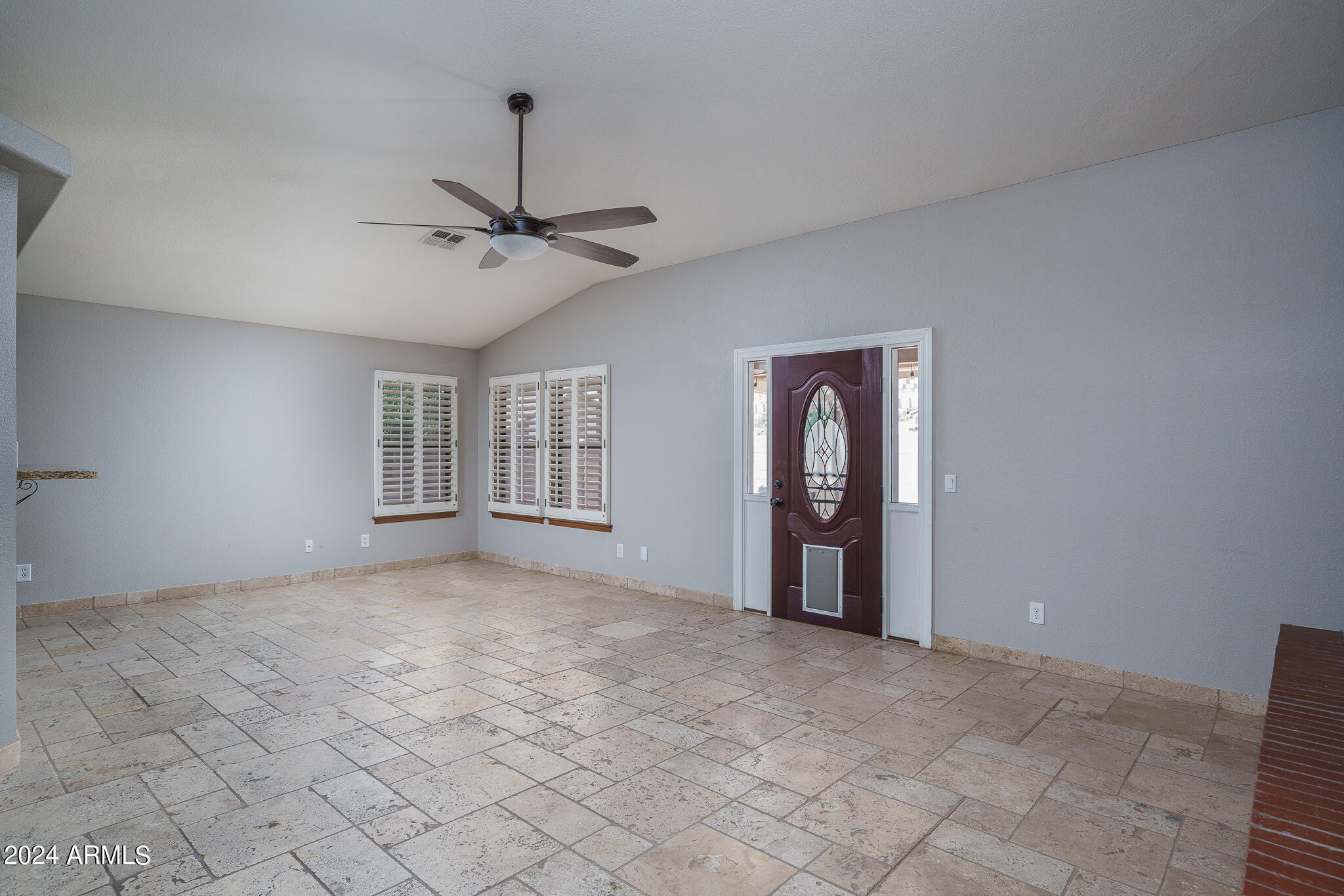 4144 W CALLE LEJOS --