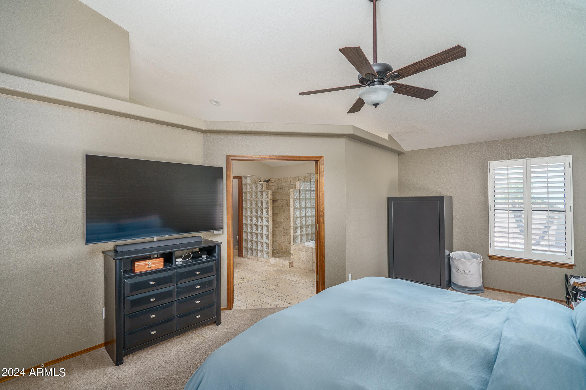 4144 W CALLE LEJOS --