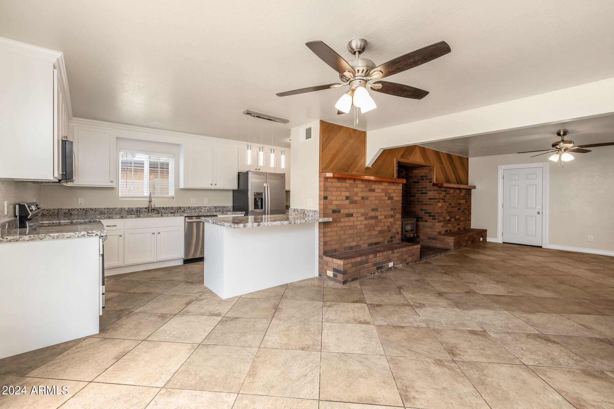 516 S DALEY --