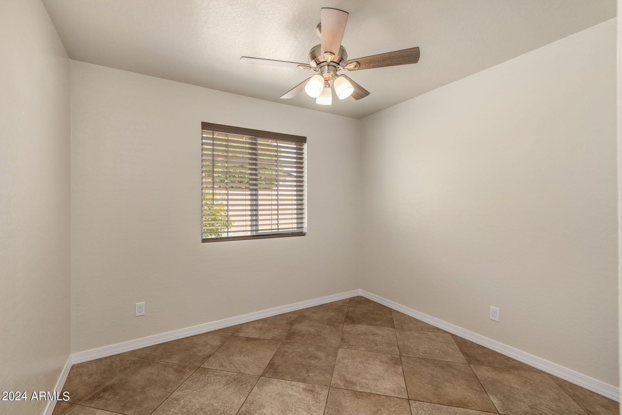 516 S DALEY --