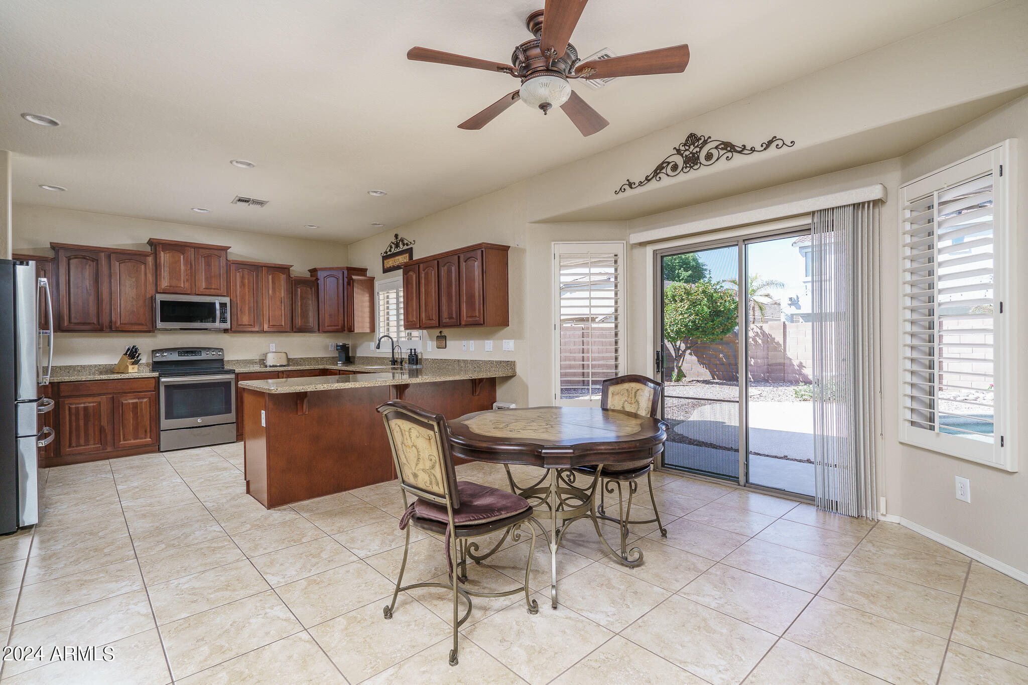 17872 W GELDING Drive