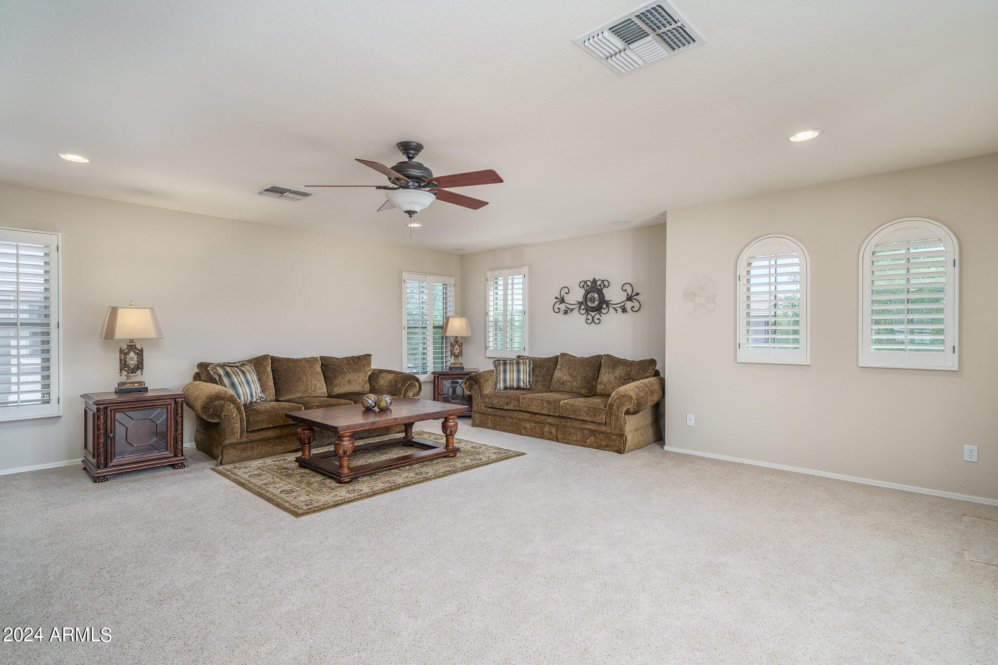 17872 W GELDING Drive