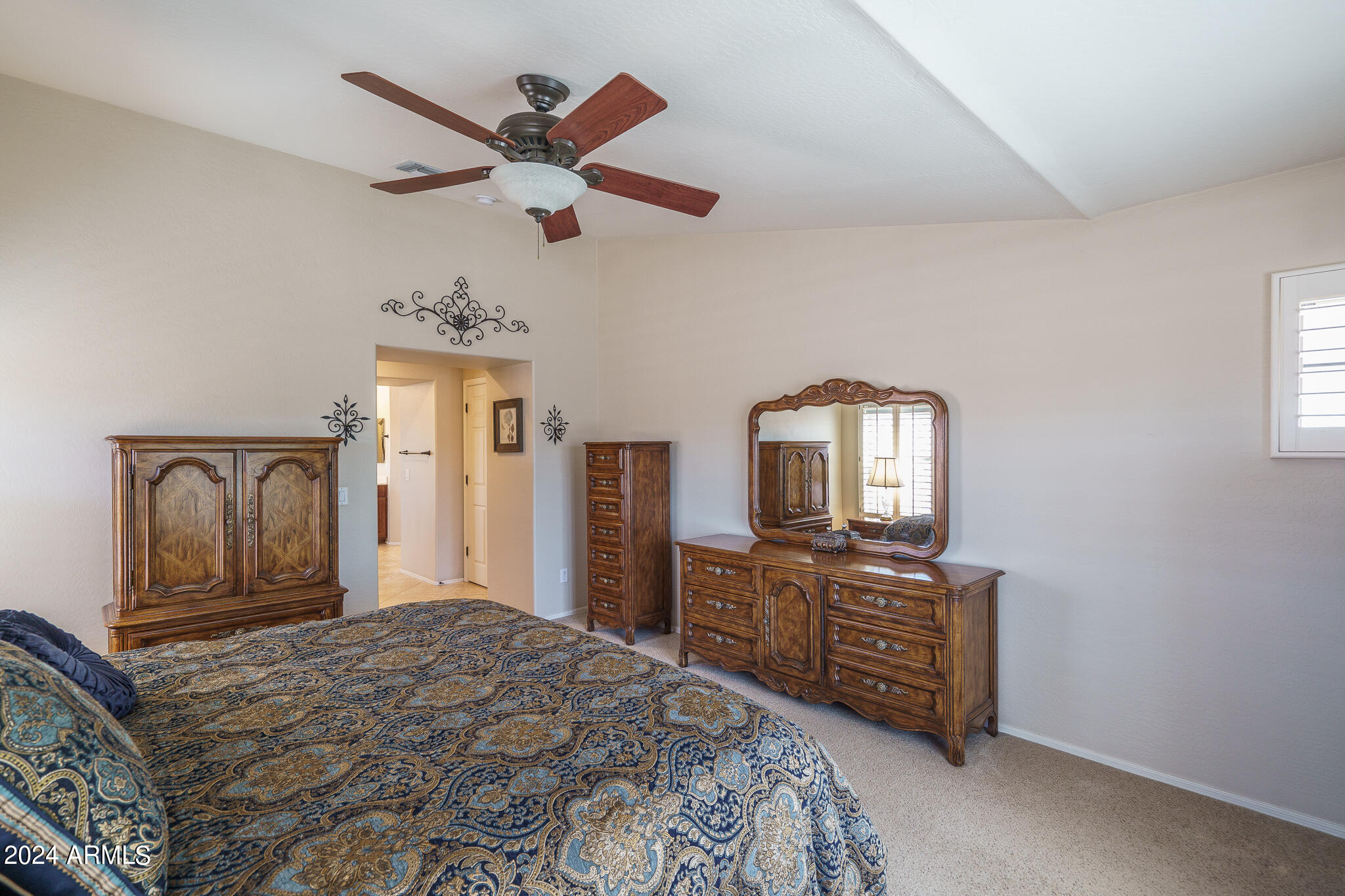17872 W GELDING Drive