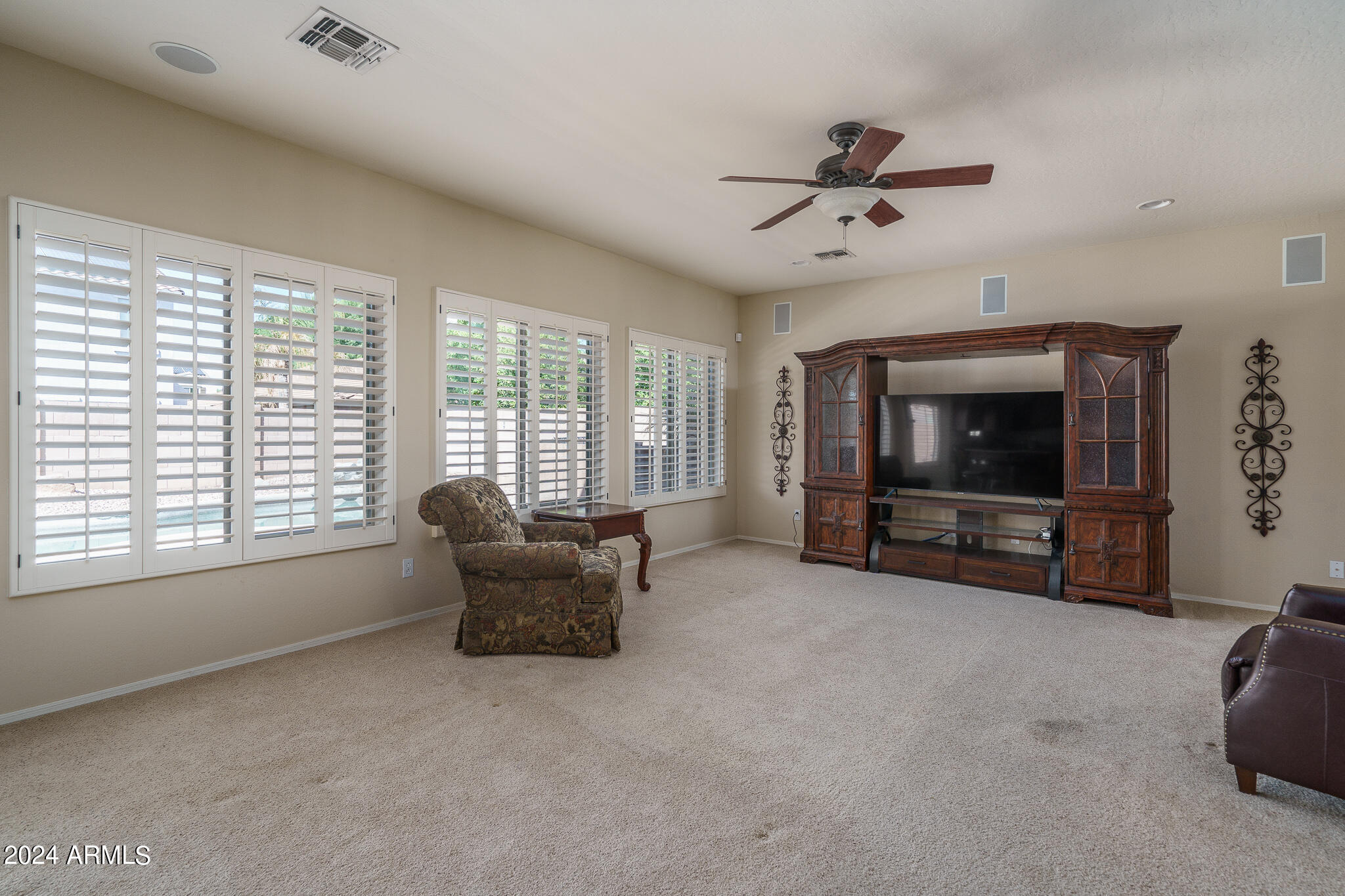 17872 W GELDING Drive