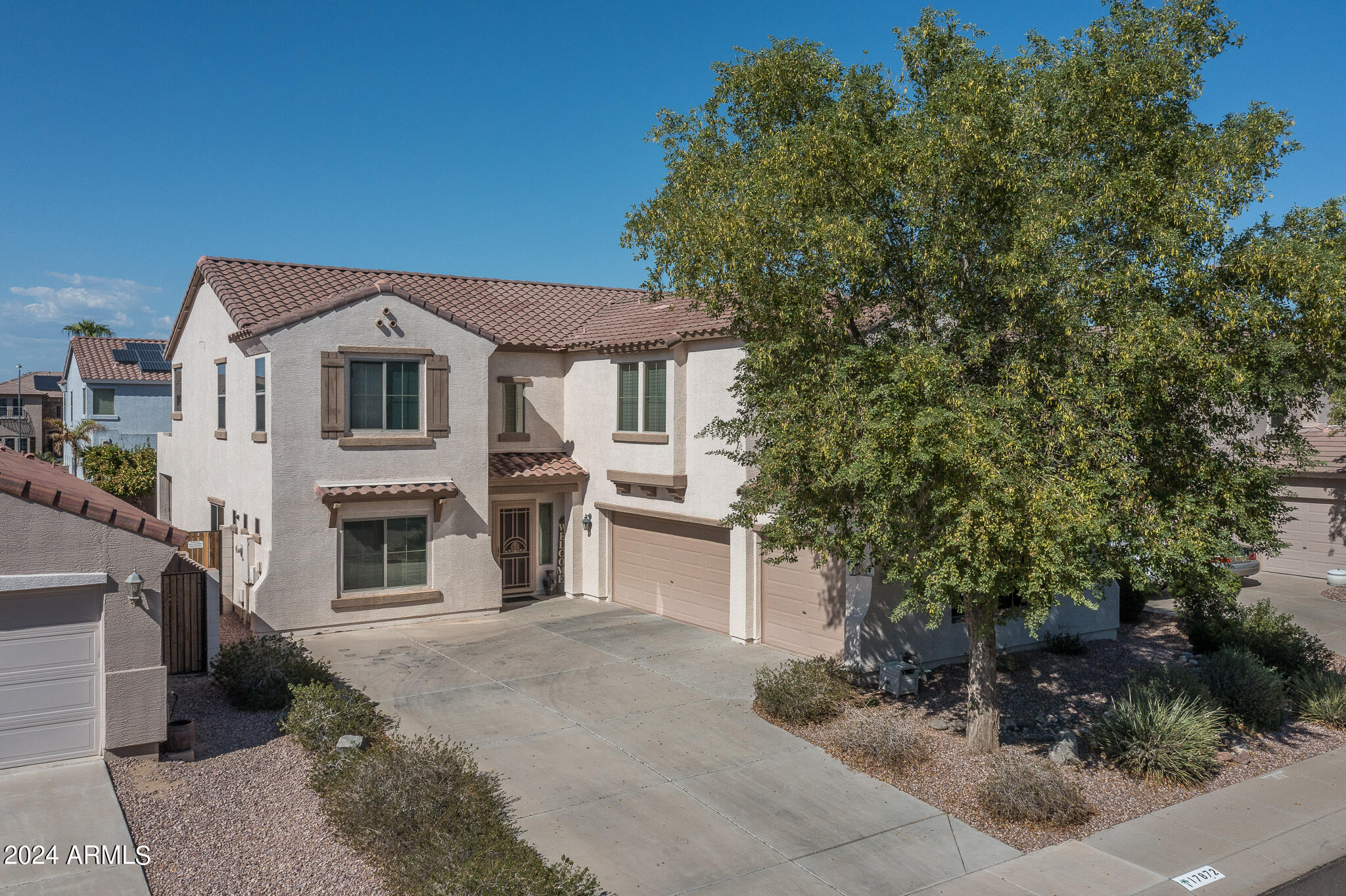 17872 W GELDING Drive