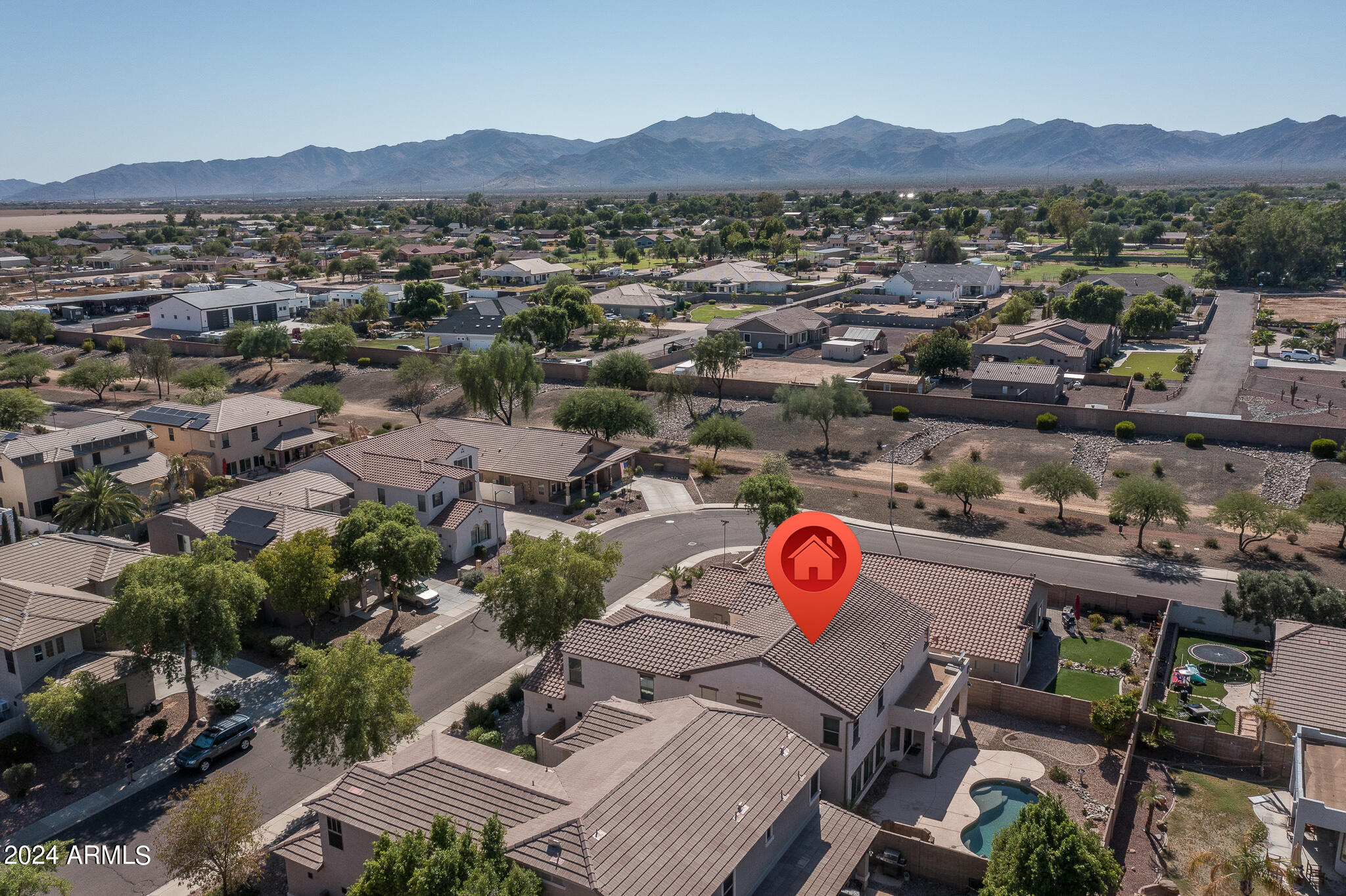 17872 W GELDING Drive