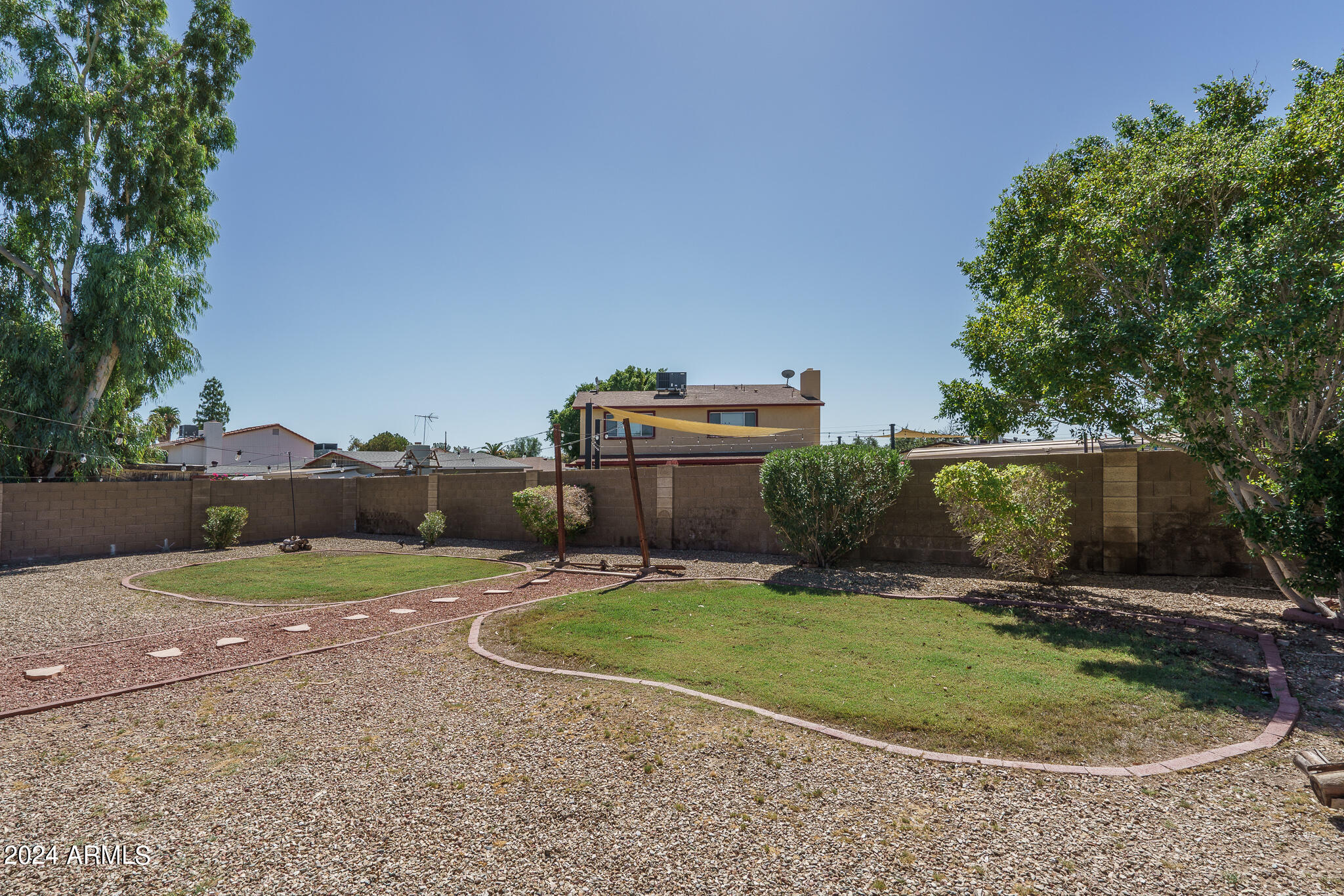 6433 W CHOLLA Street