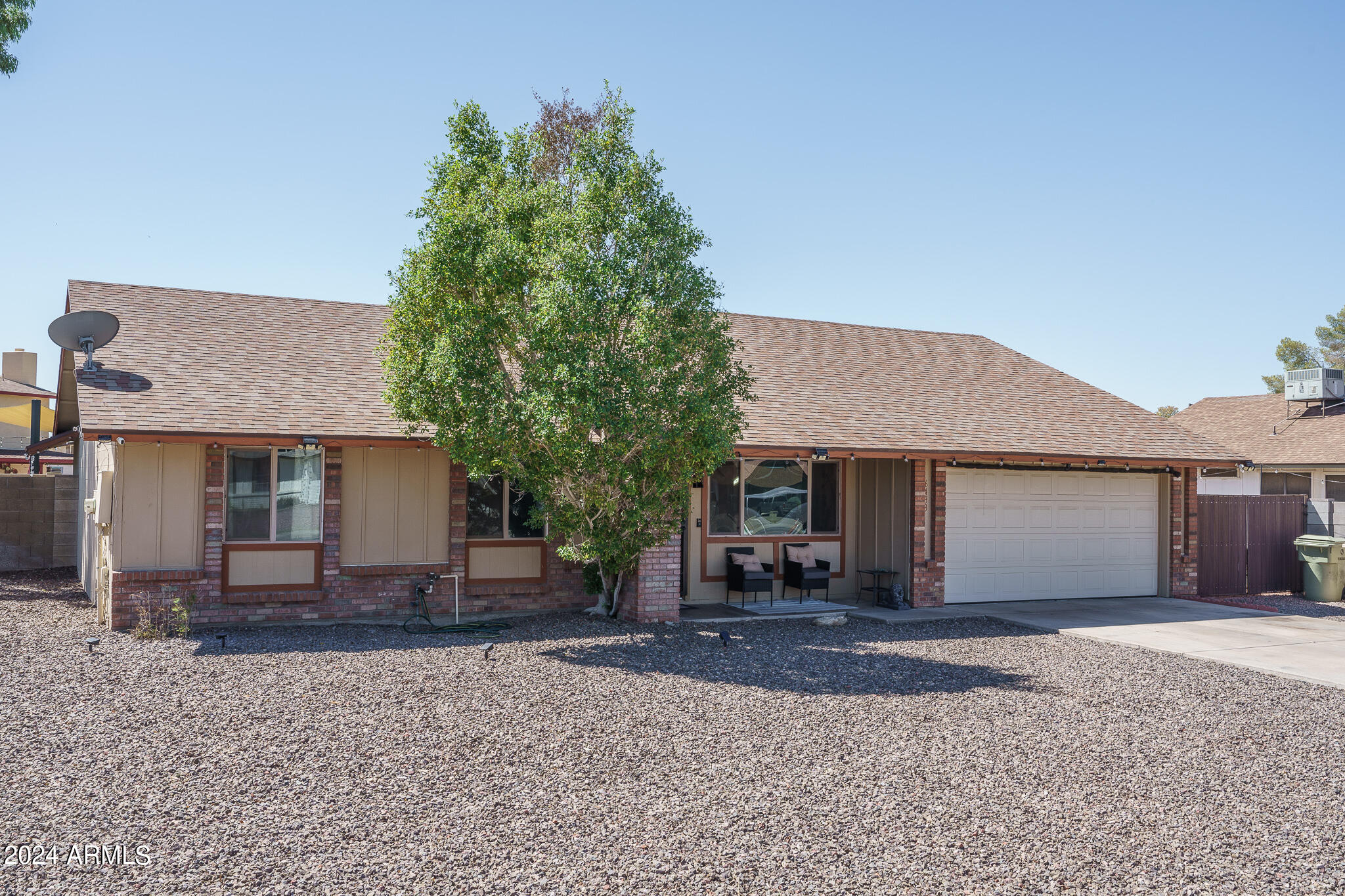 6433 W CHOLLA Street