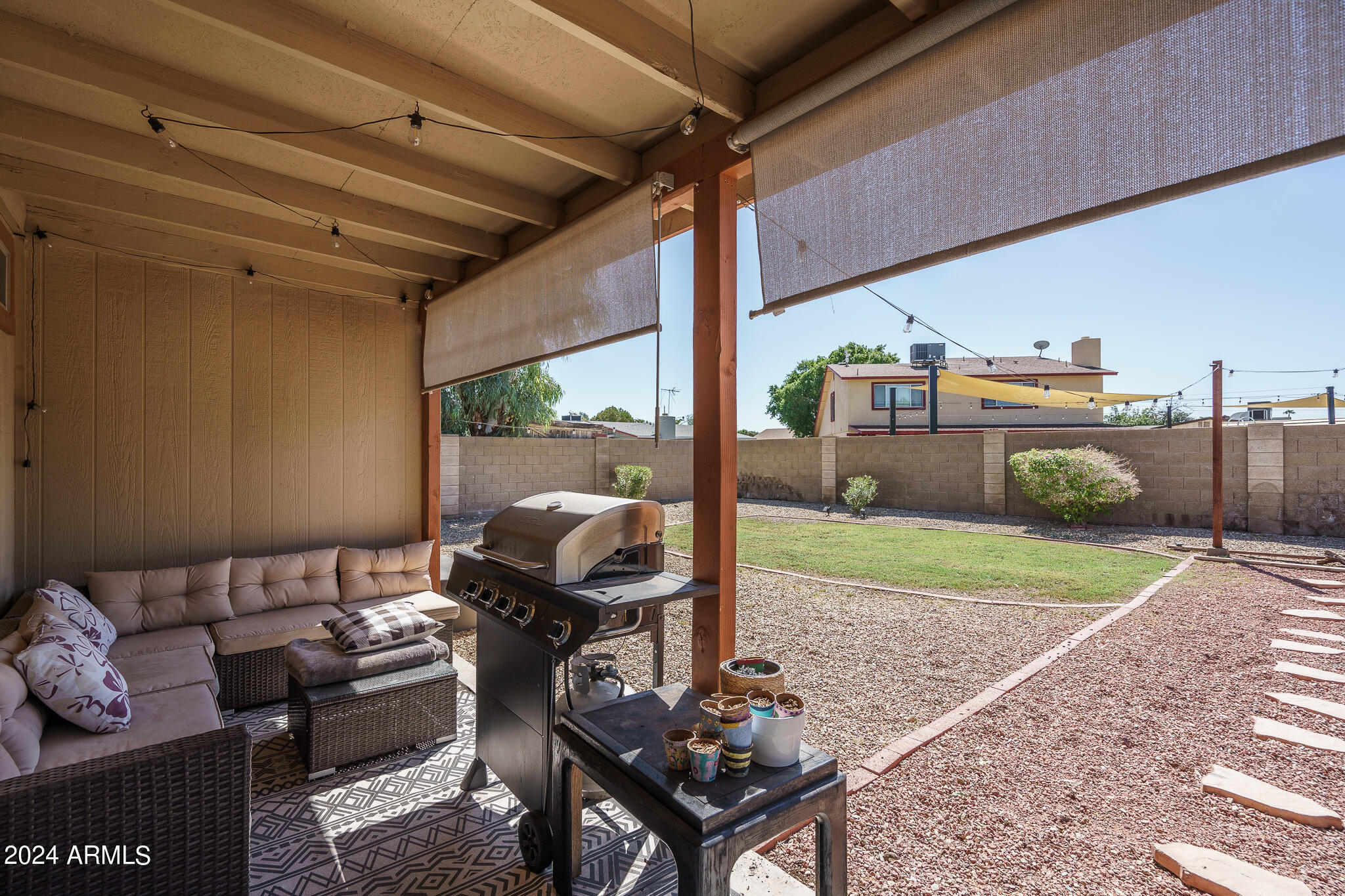 6433 W CHOLLA Street