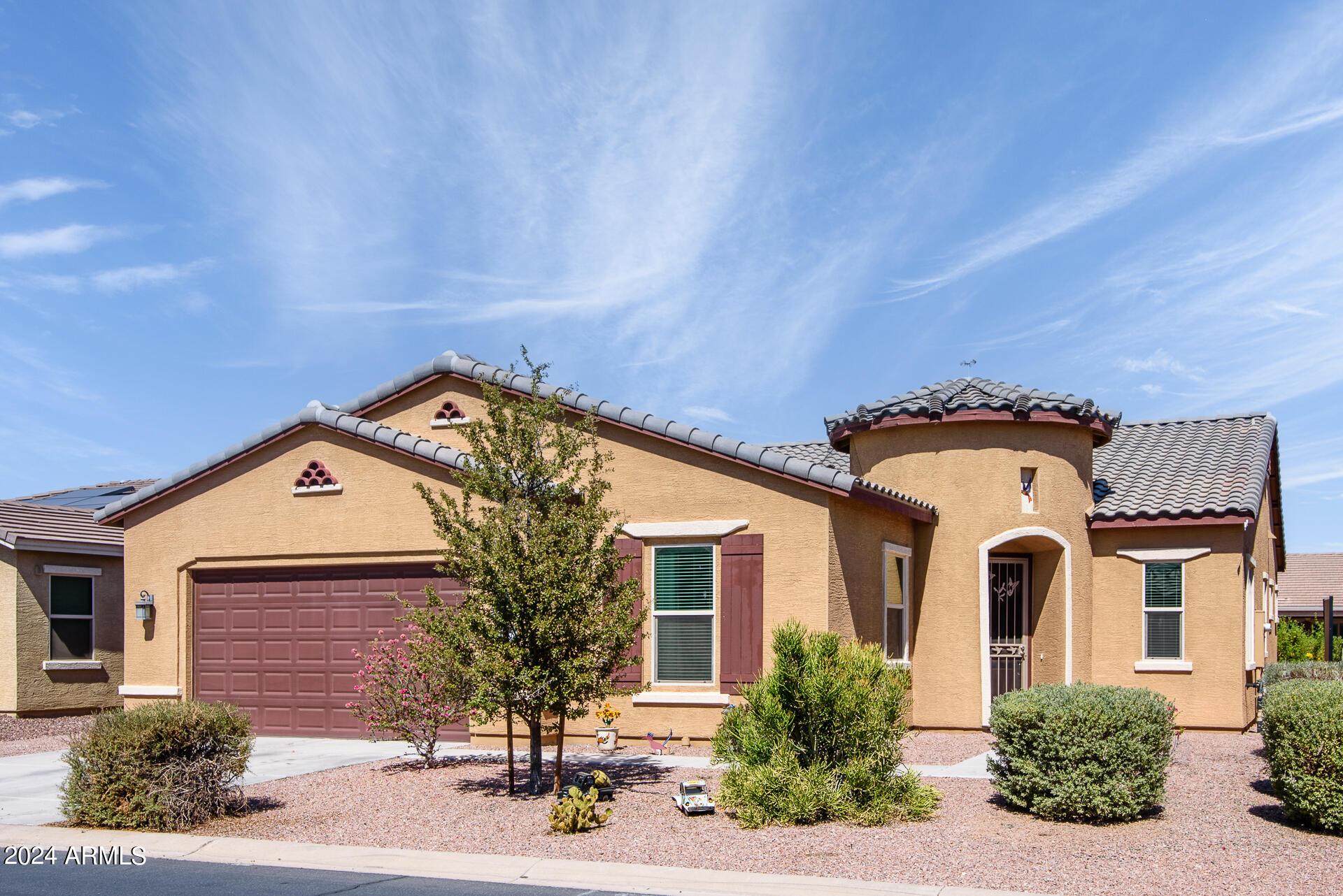 42086 W SOLITARE Drive