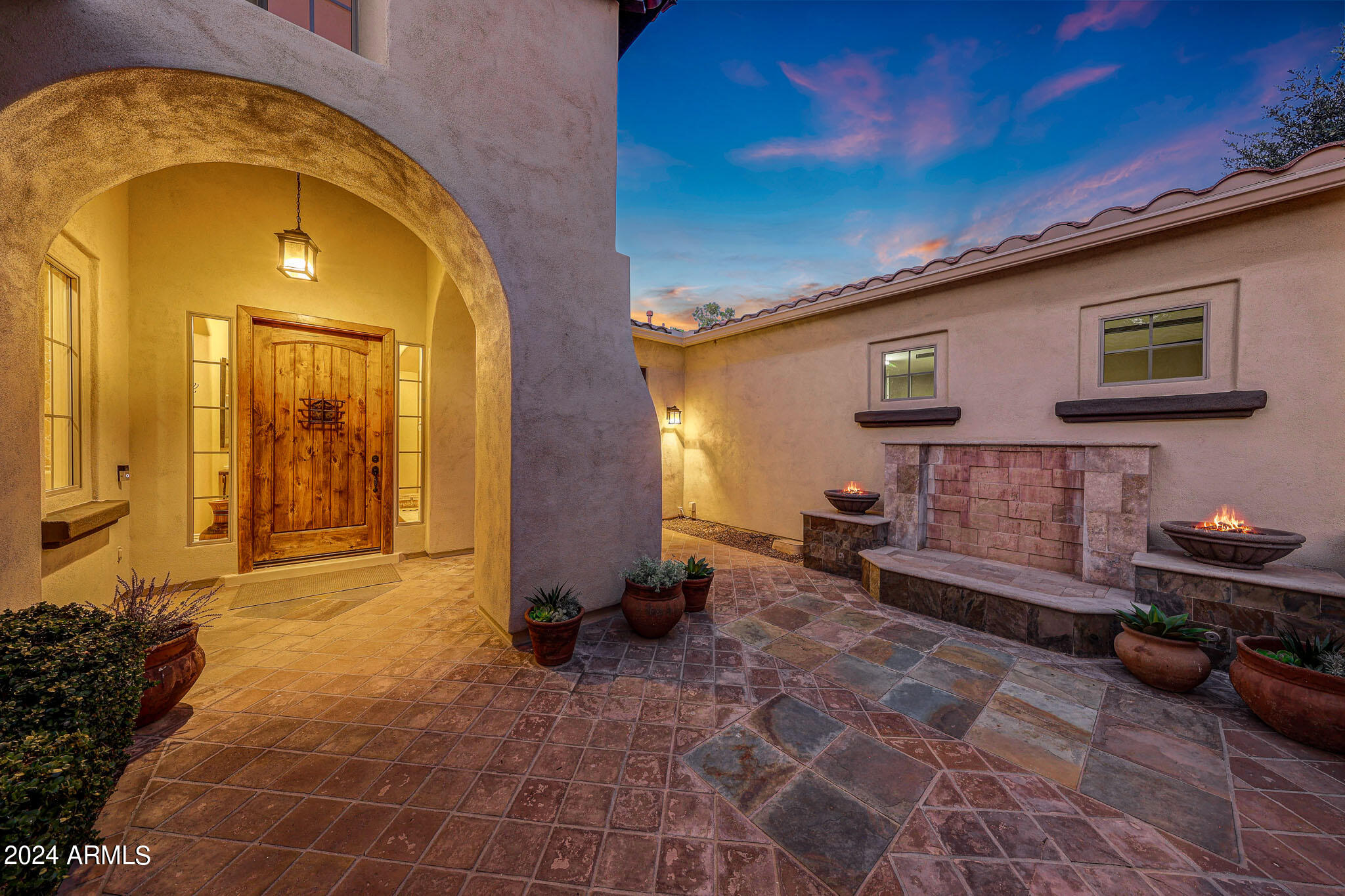 21064 W PROSPECTOR Way