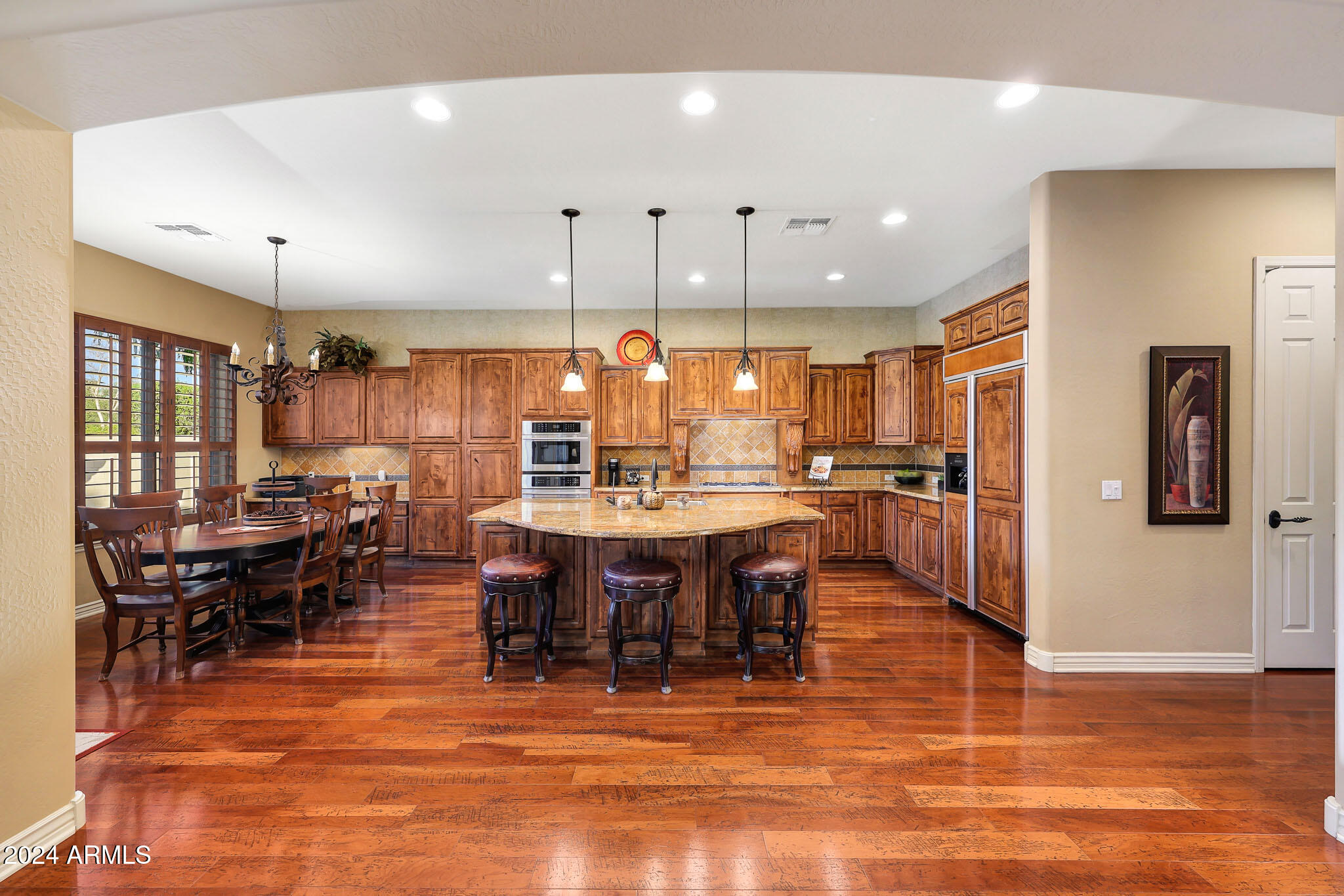 21064 W PROSPECTOR Way