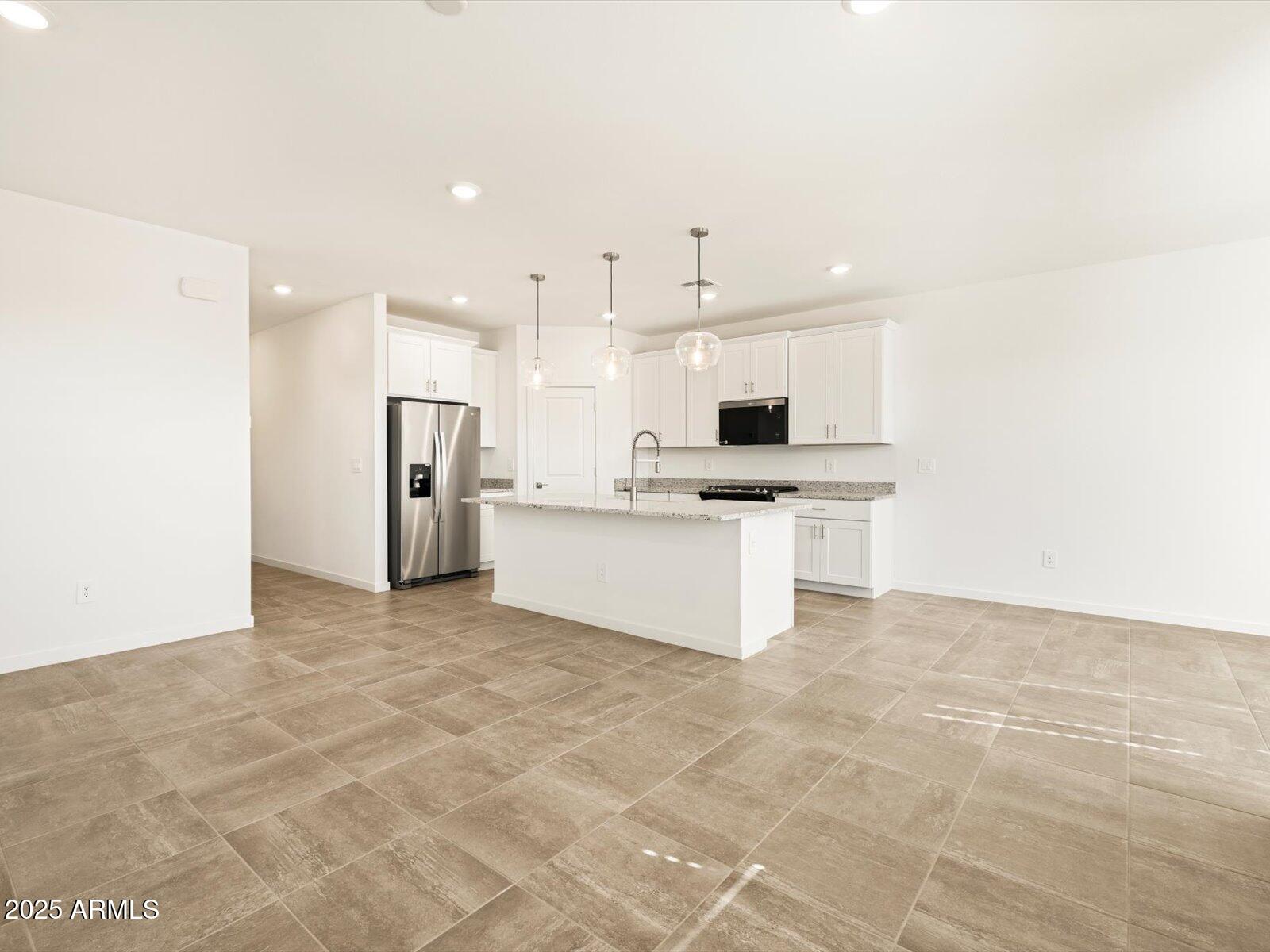 36887 W PRADO Street