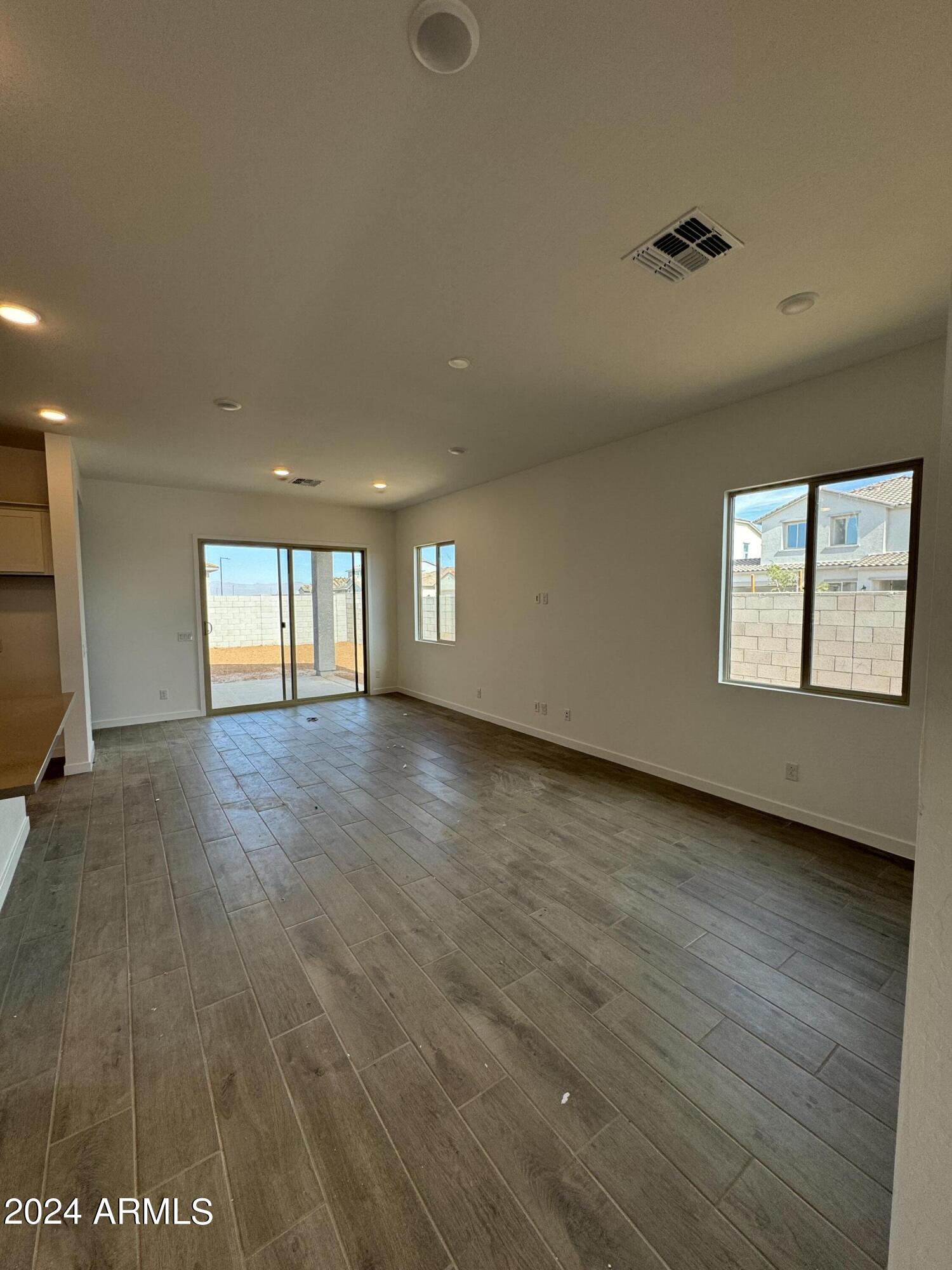 7066 E DRYGULCH Road