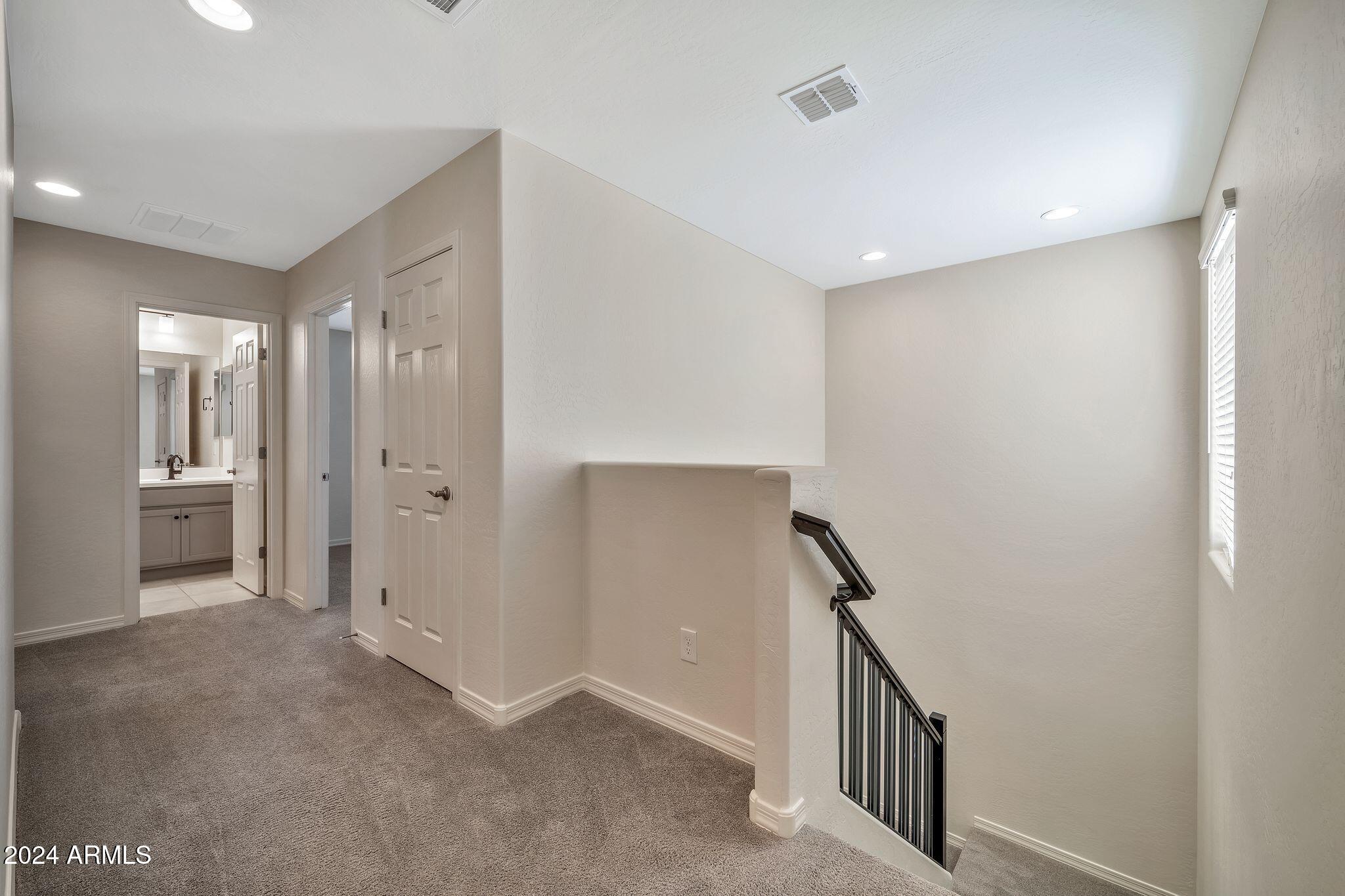 3232 W MINTON Street