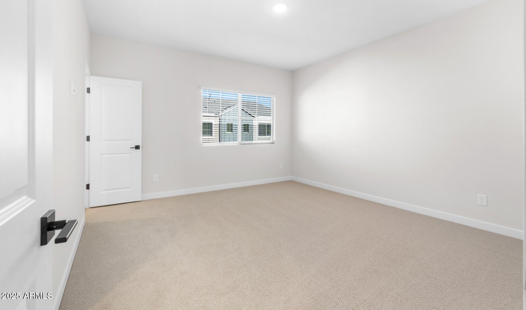 2823 W White Feather Lane