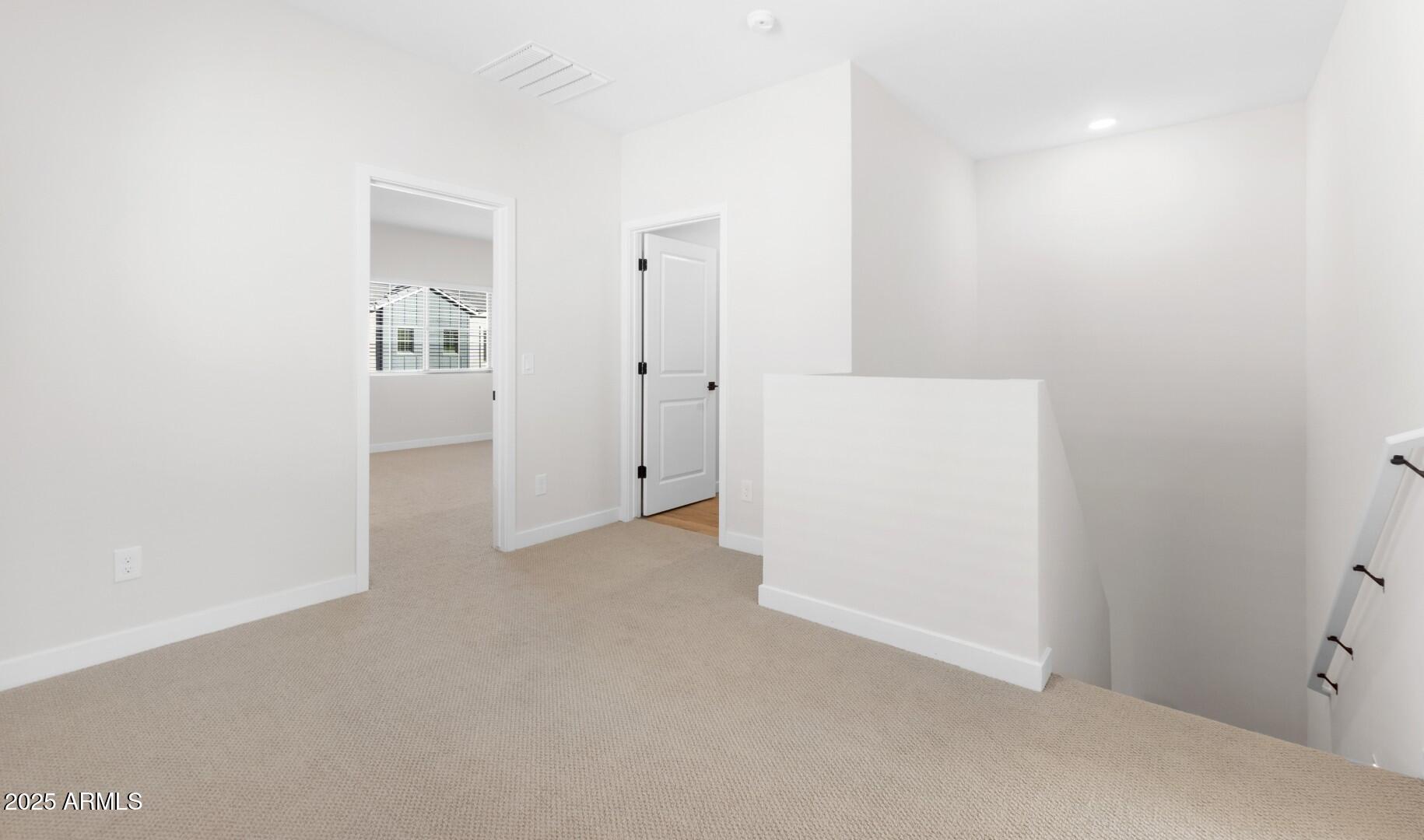 2823 W White Feather Lane