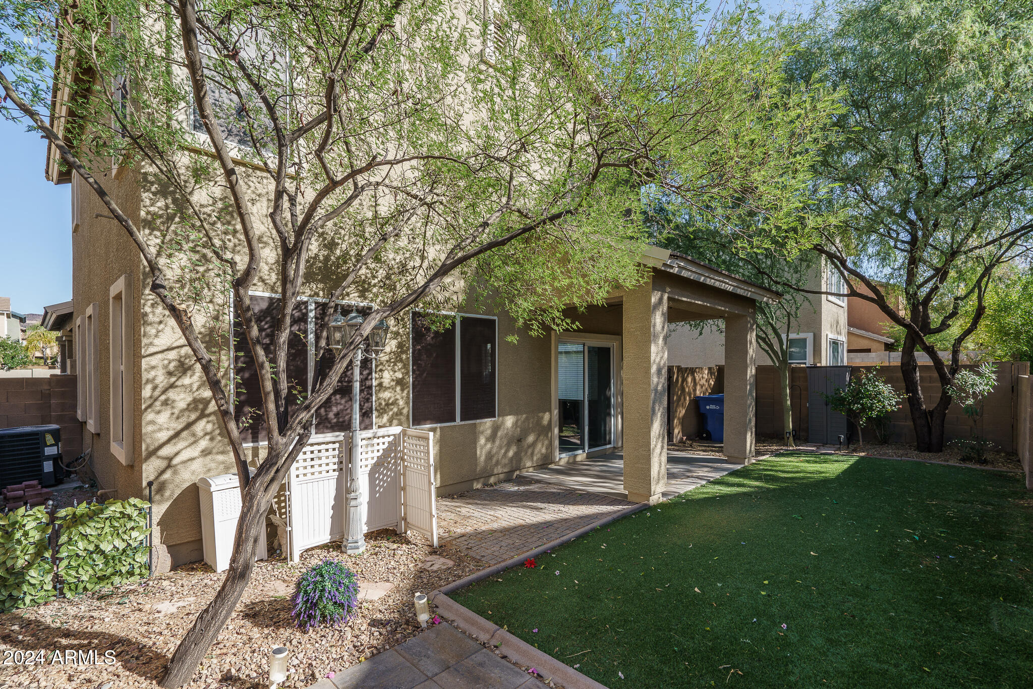 3015 W PERDIDO Way