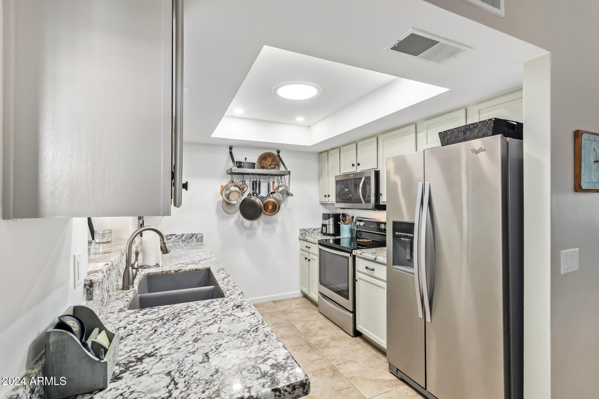 21002 N TOTEM Drive
