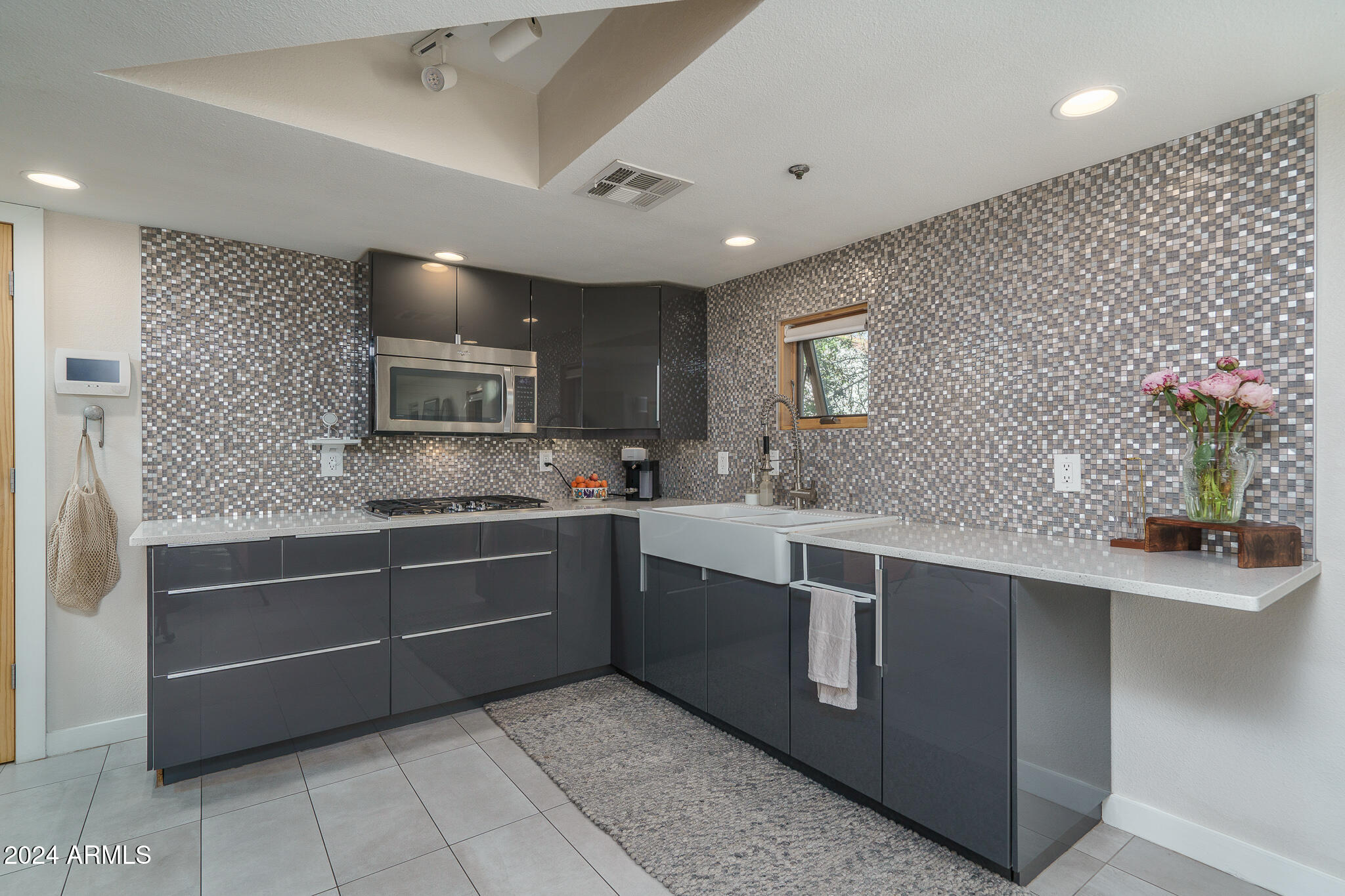 21 W PASADENA Avenue # 6