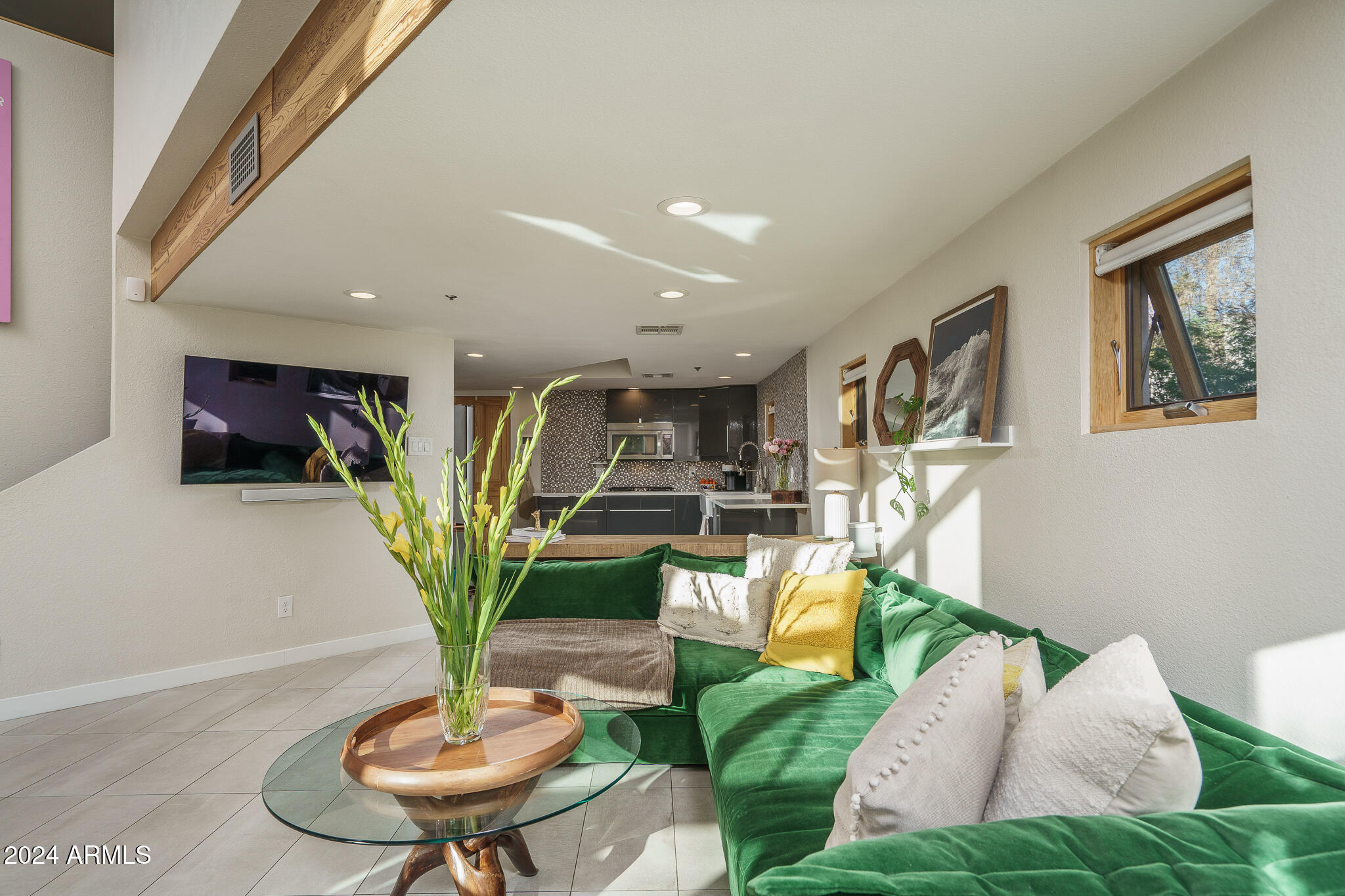 21 W PASADENA Avenue # 6