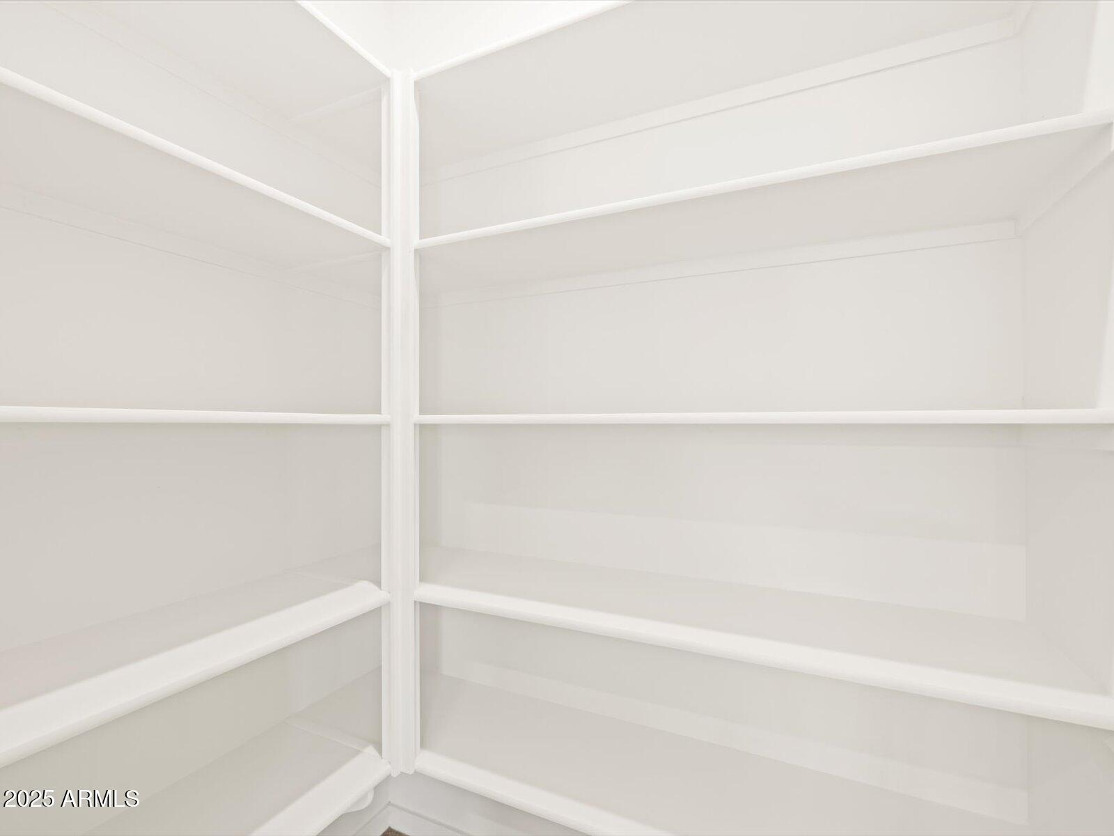 17703 W SOUTHGATE Avenue