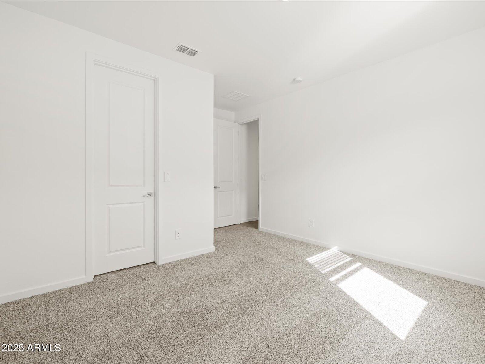 17703 W SOUTHGATE Avenue