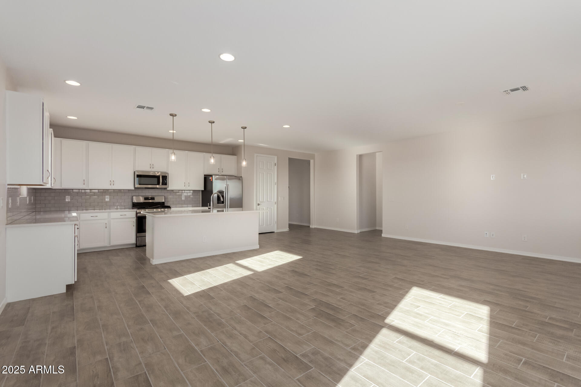 21615 N DANIEL Drive