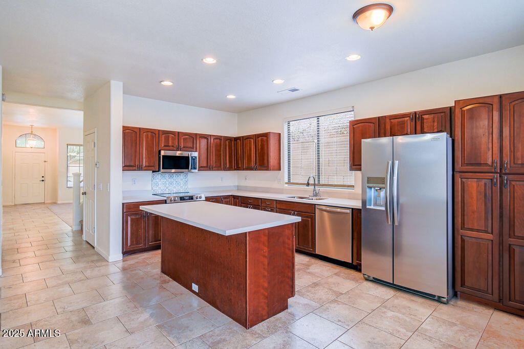 17427 W ROCK WREN Court