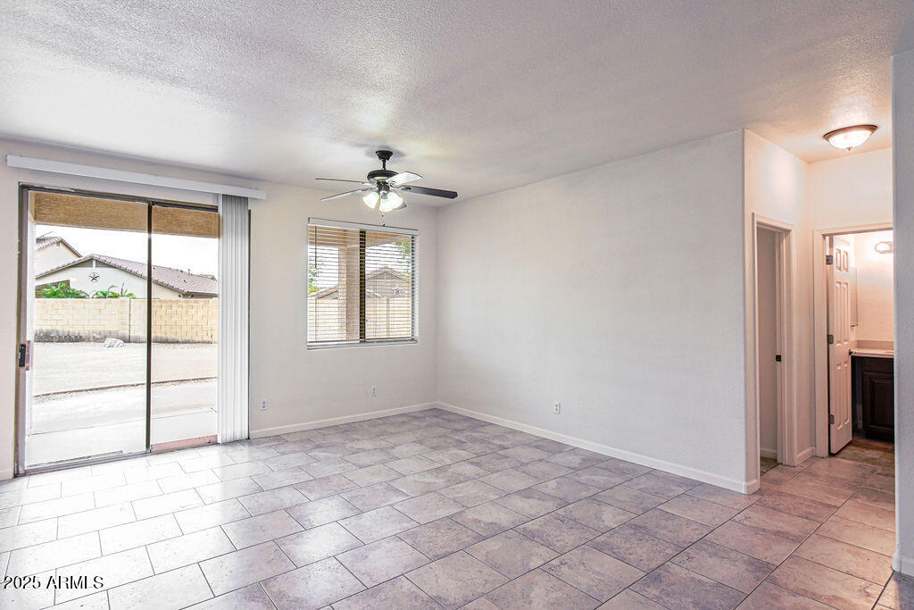 17427 W ROCK WREN Court