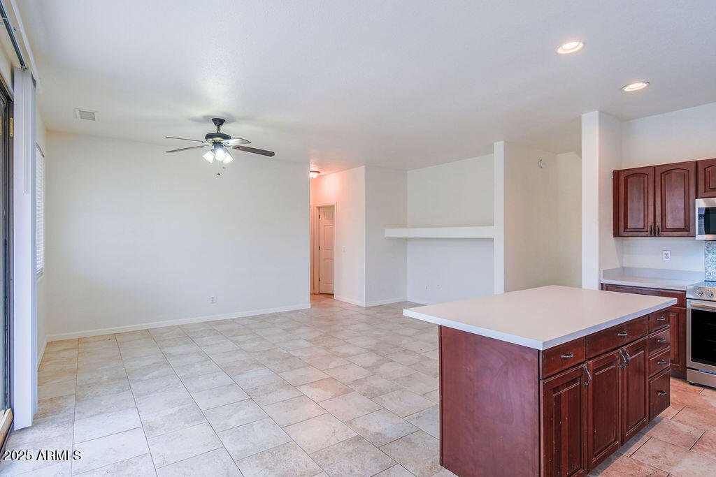 17427 W ROCK WREN Court