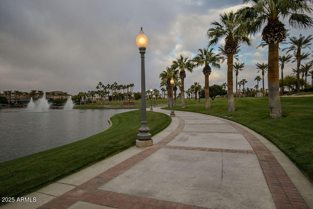 17427 W ROCK WREN Court