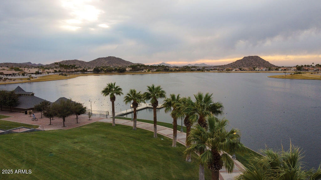 17427 W ROCK WREN Court