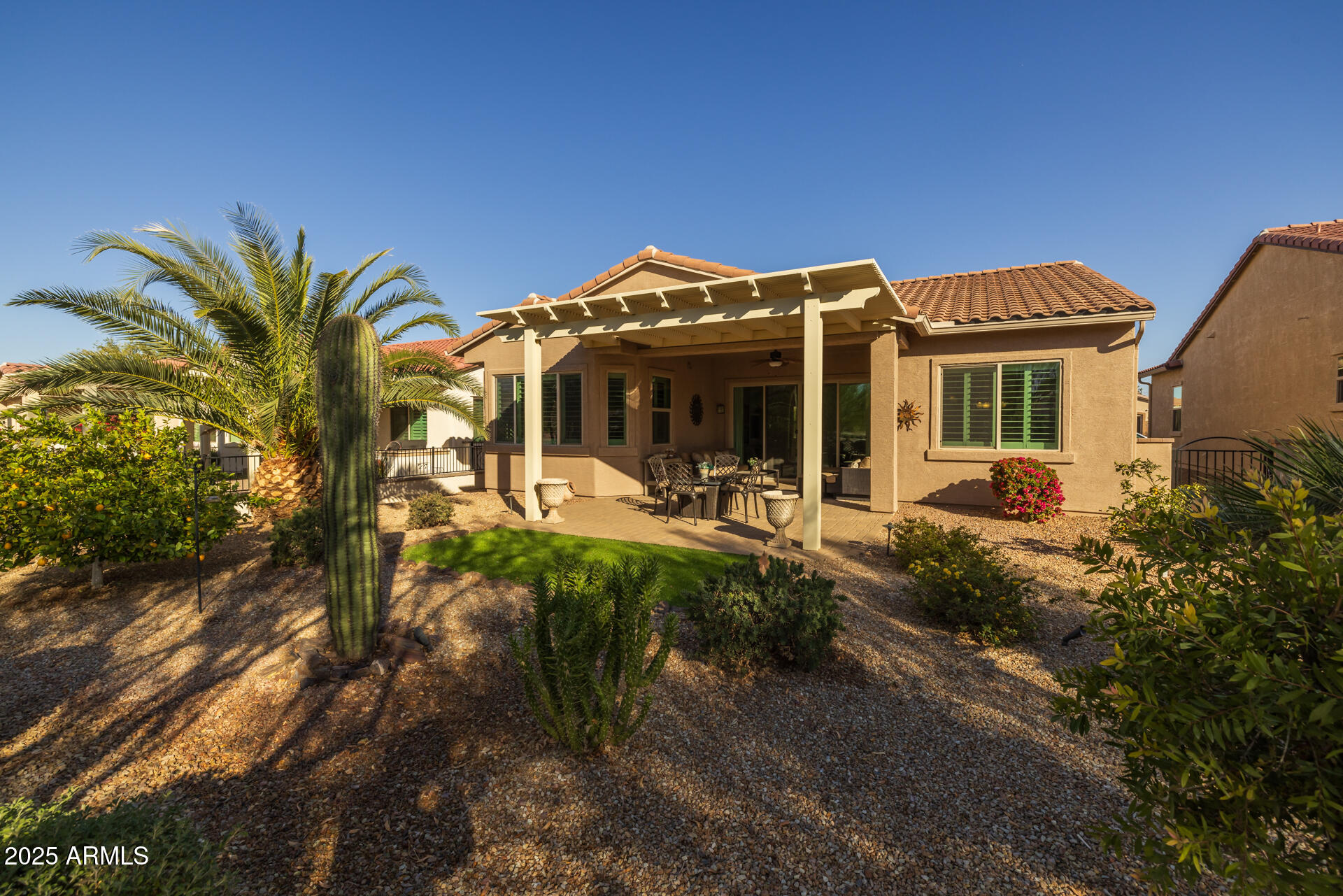 2653 E MARCOS Drive
