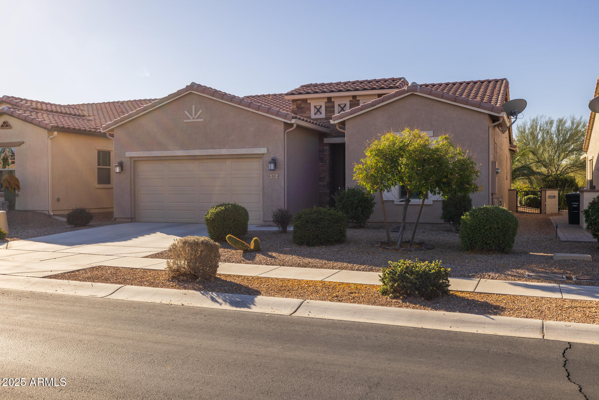 2653 E MARCOS Drive