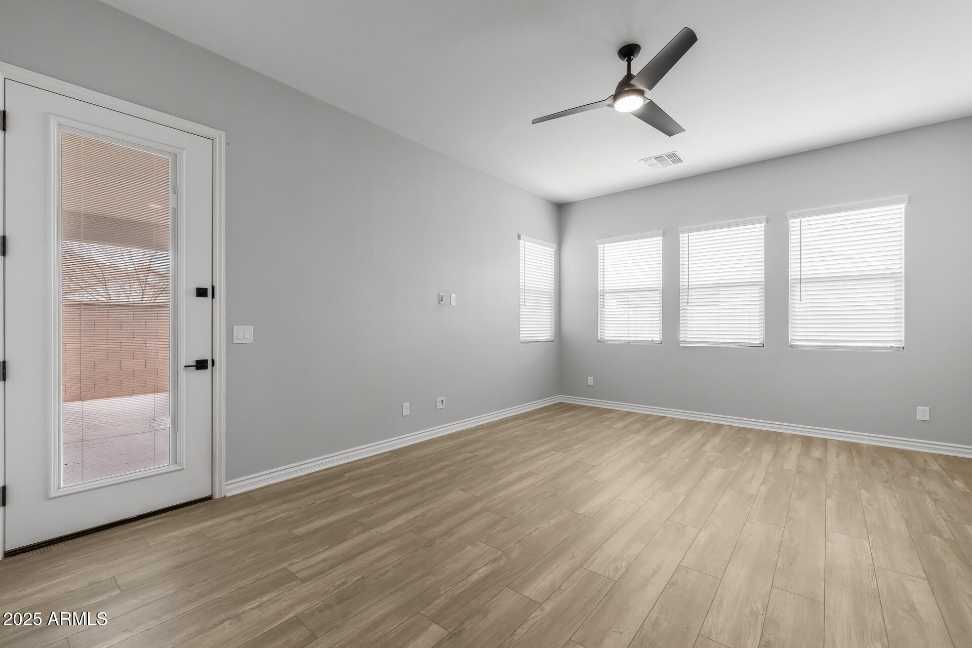 22878 E CARRIAGE Way